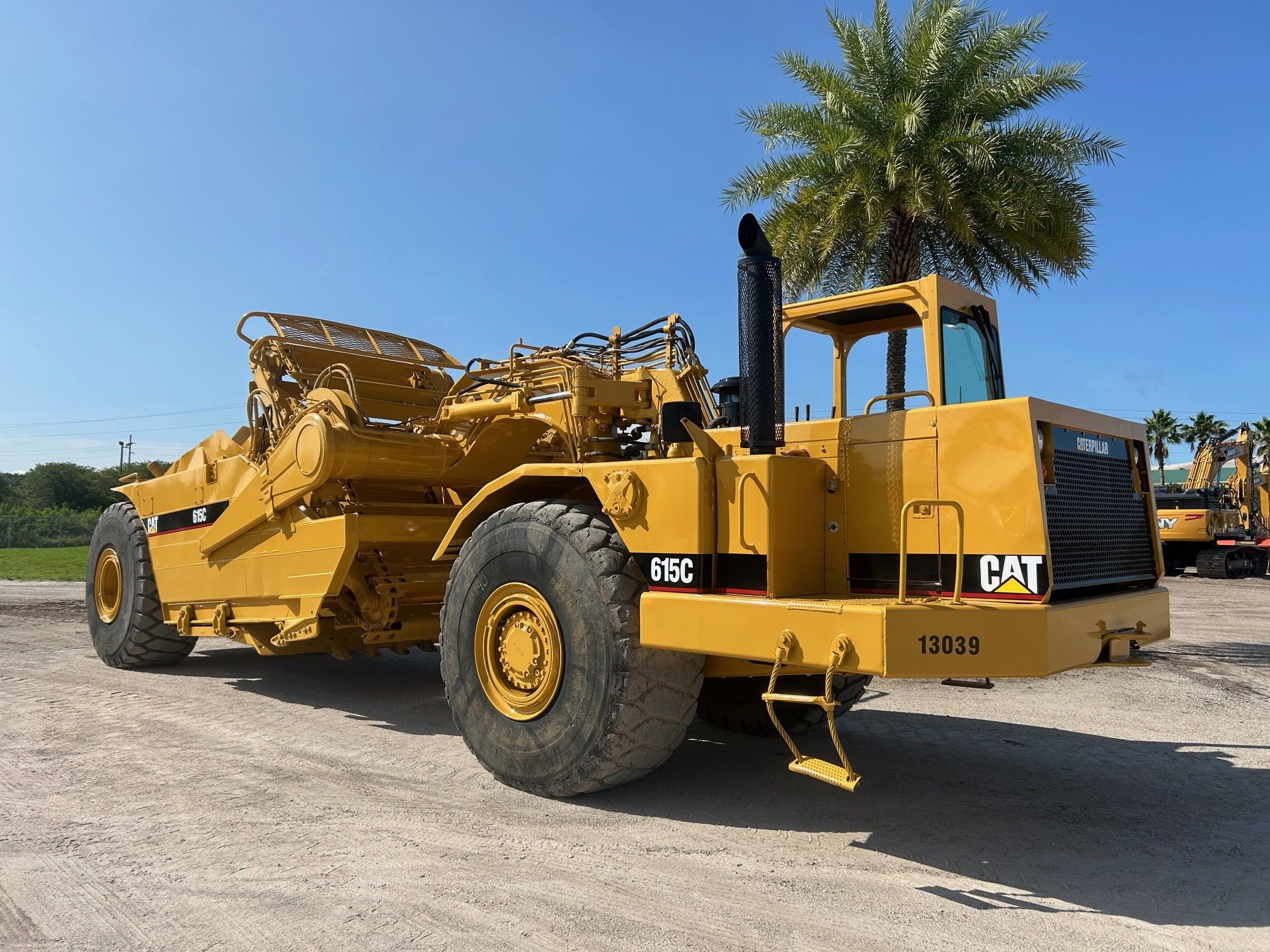 1990 CAT 615C Photo 6 Thumbnail