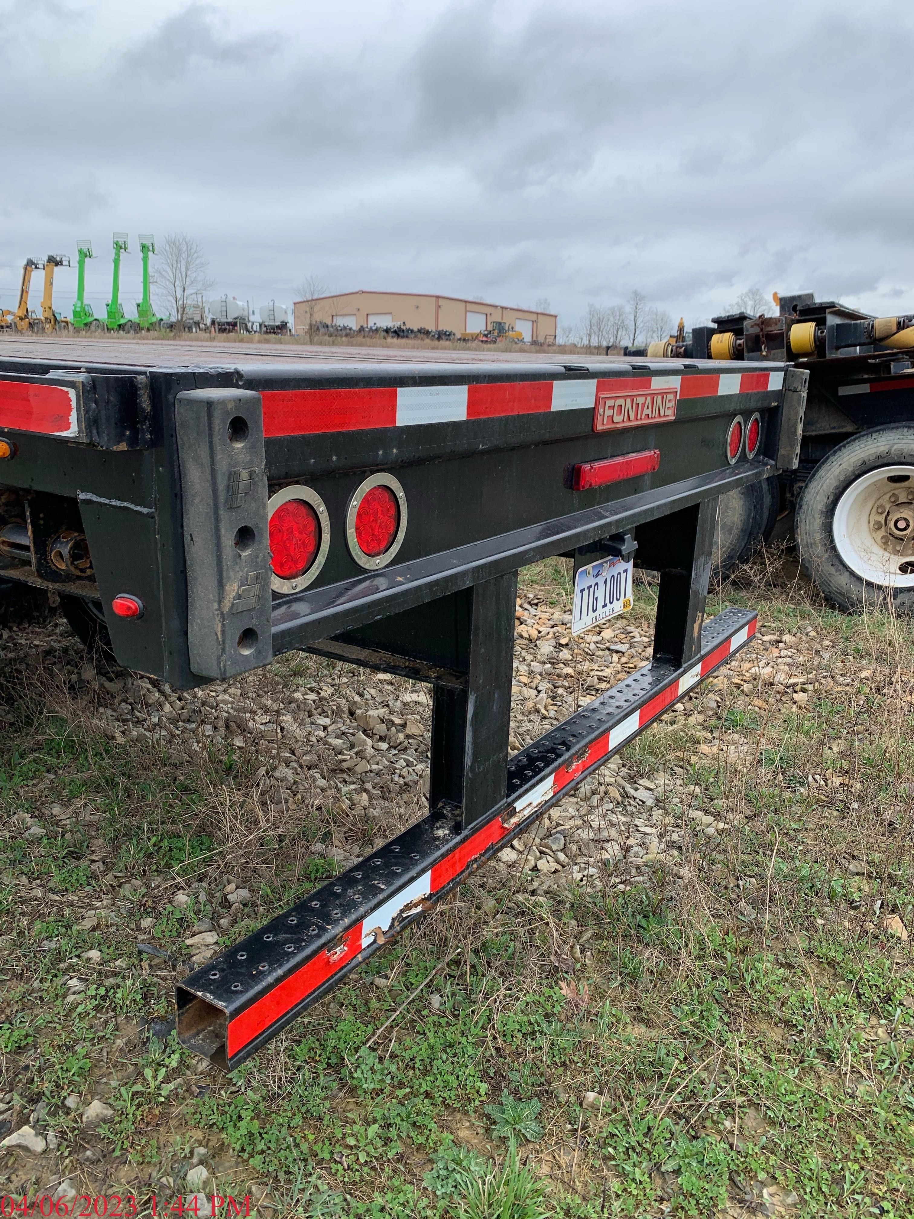 2023 FONTAINE VELOCITY FLAT TRAILER 53SST Photo 9 Thumbnail