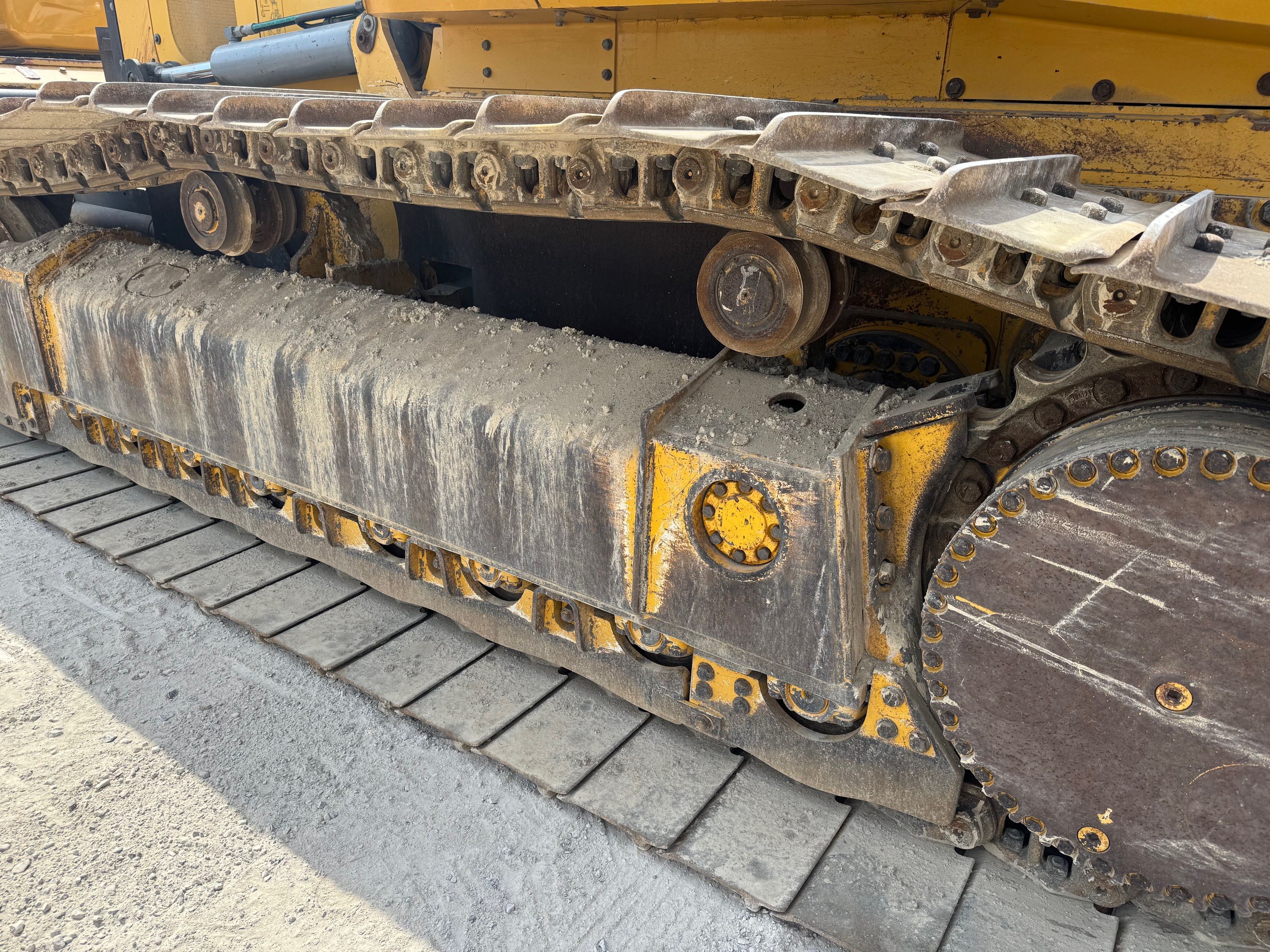 2017 JOHN DEERE 850K WLT Photo 6 Thumbnail