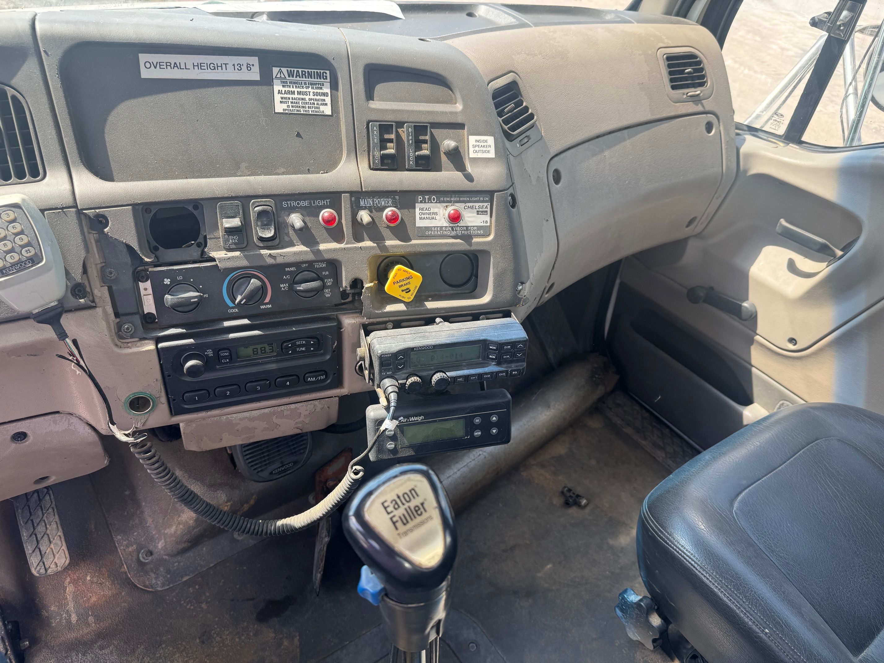 2007 STERLING LT8511 Photo 16 Thumbnail