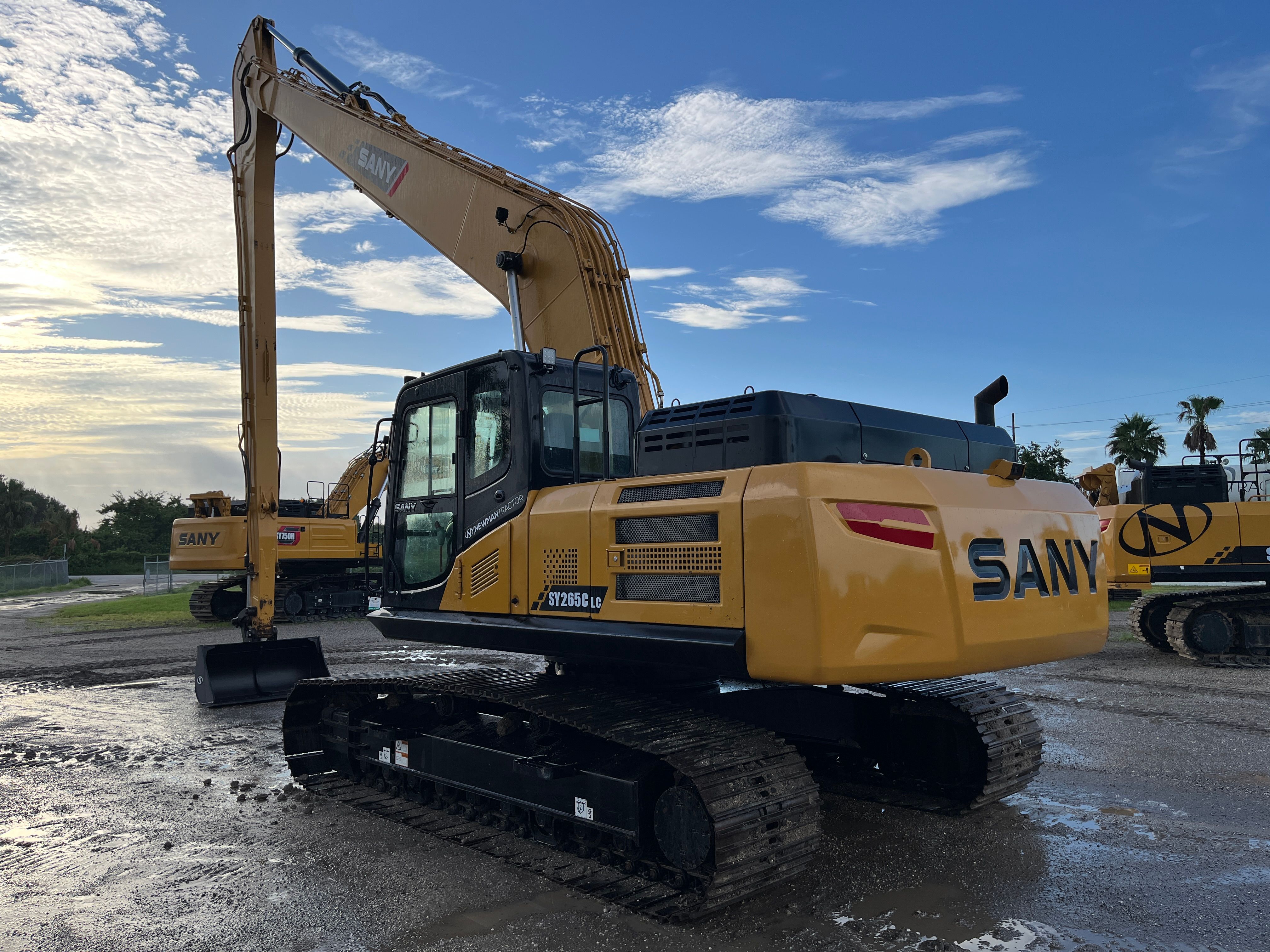 2023 SANY SY265C LR Photo 3 Thumbnail