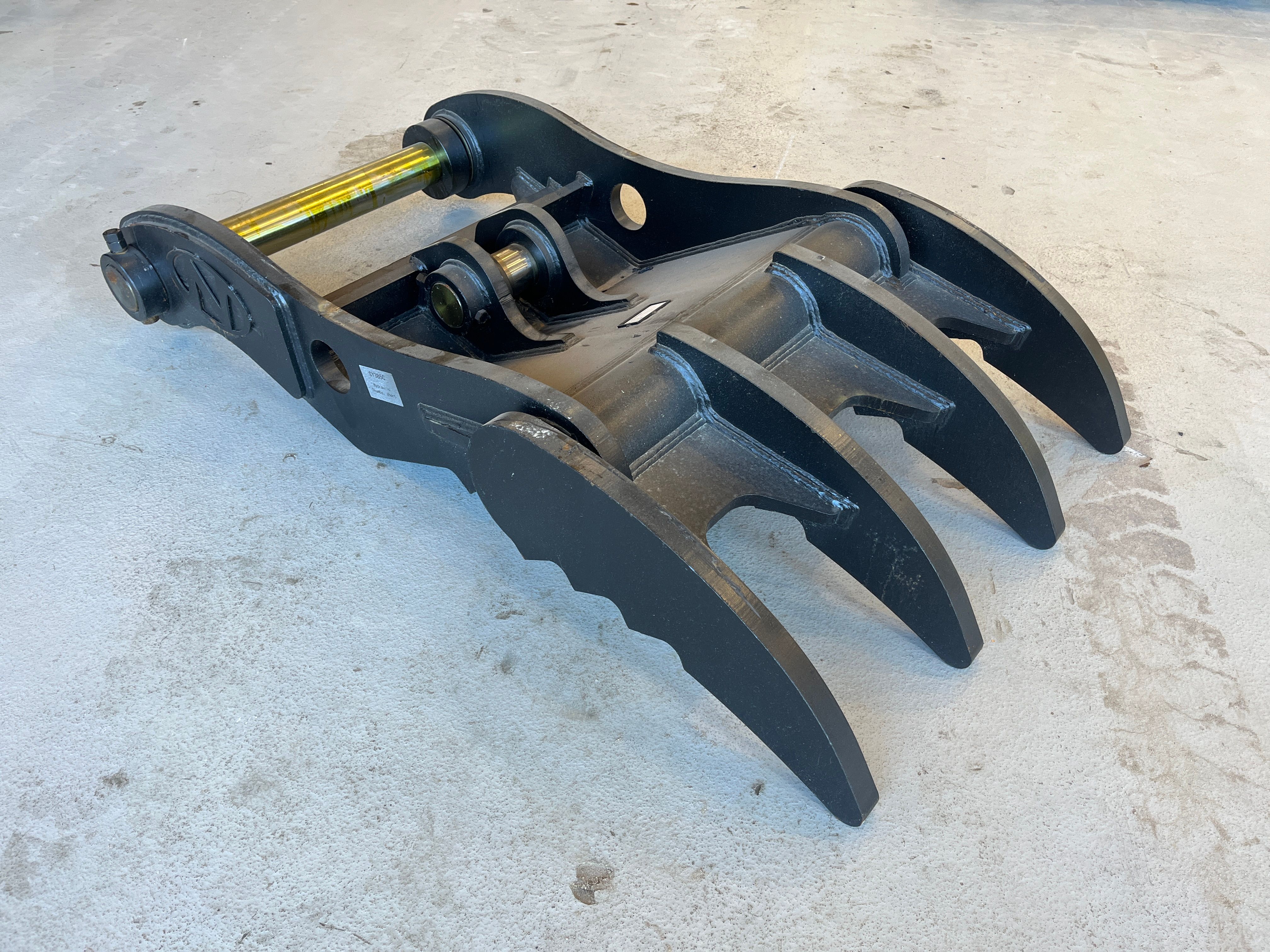 SHORT THUMB FOR SY385C (NO CPLR) Photo 4 Thumbnail