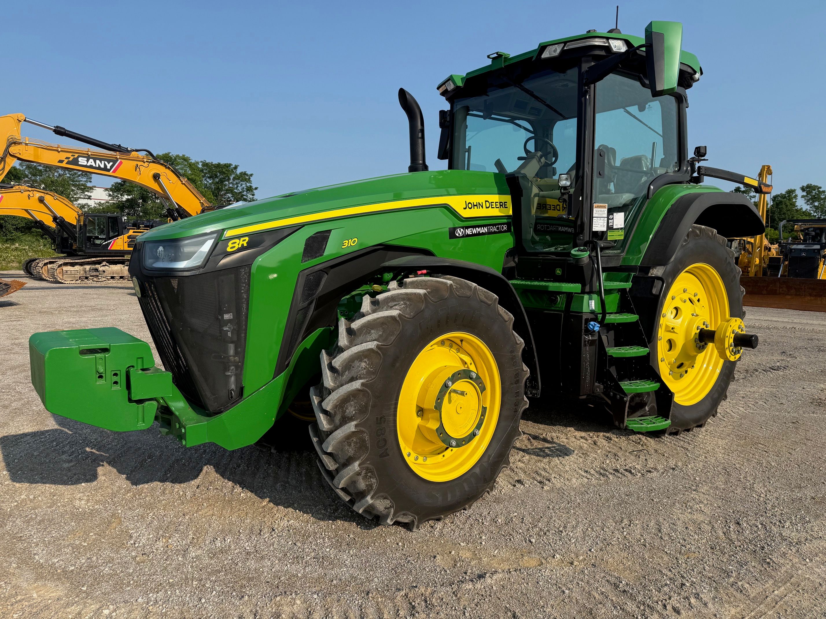 2023 JOHN DEERE 8R 310 Photo 1 Thumbnail