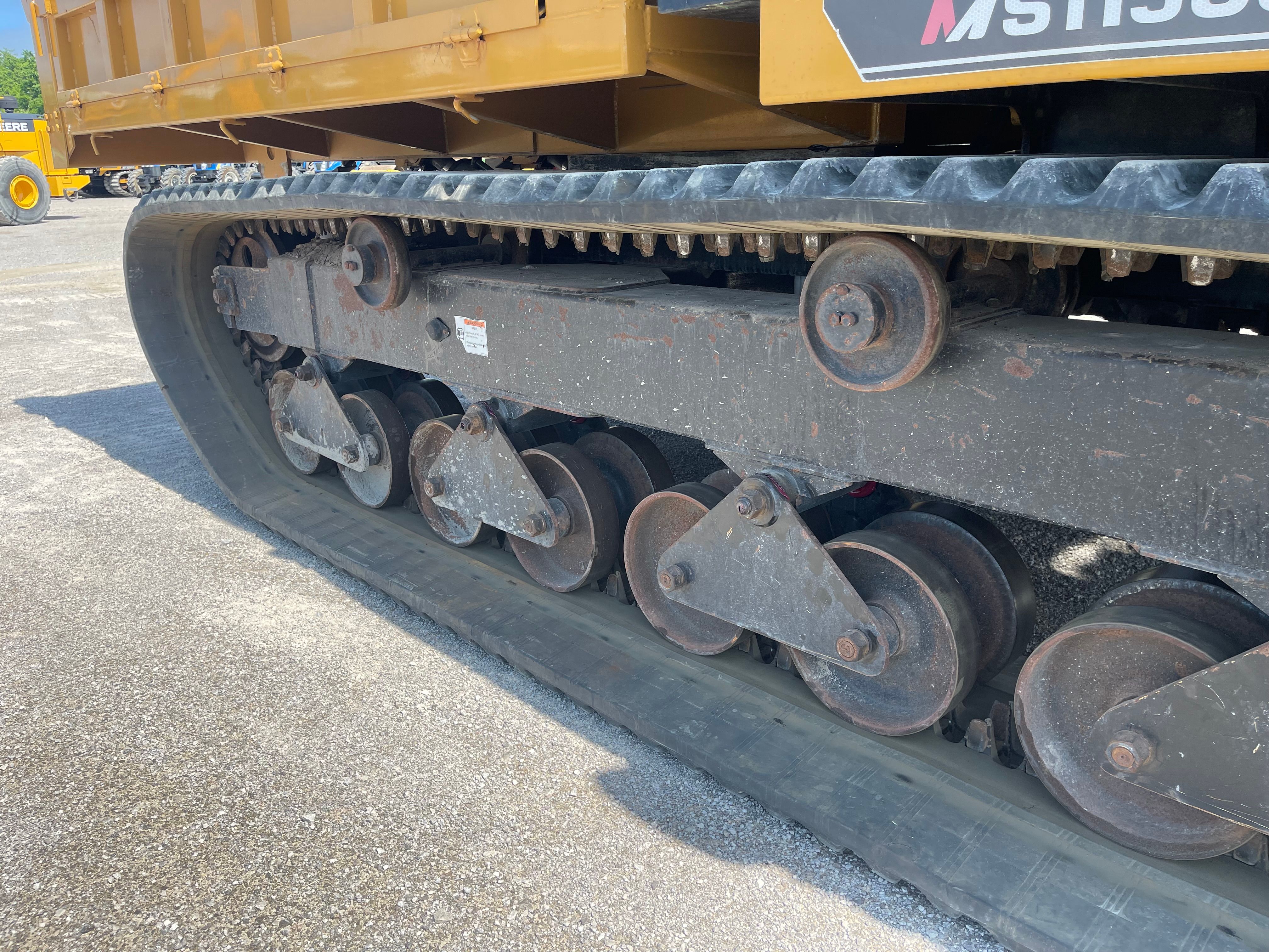 2017 MOROOKA MST 1500VD Photo 8 Thumbnail