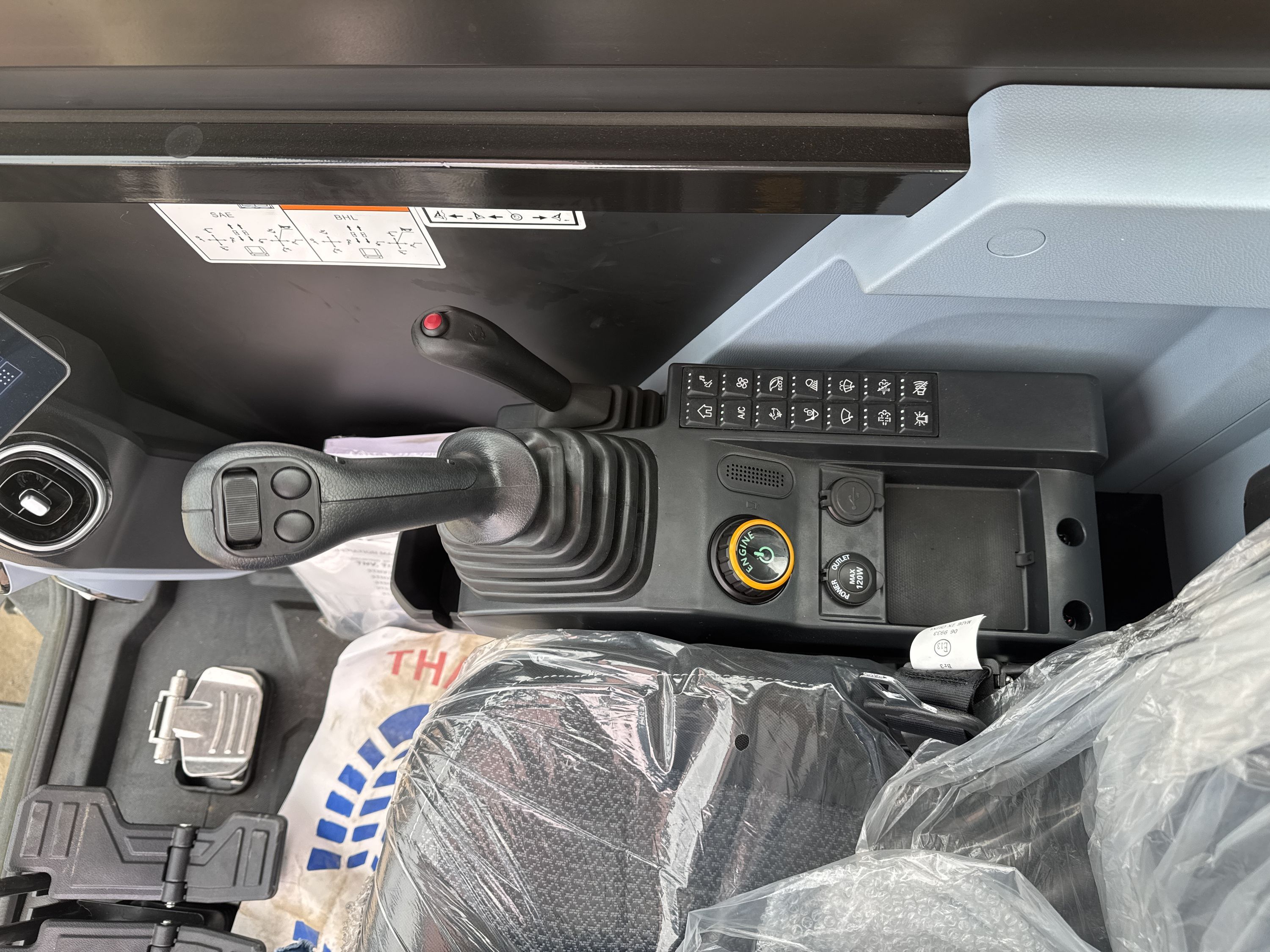 2025 SANY SY60C Photo 19 Thumbnail