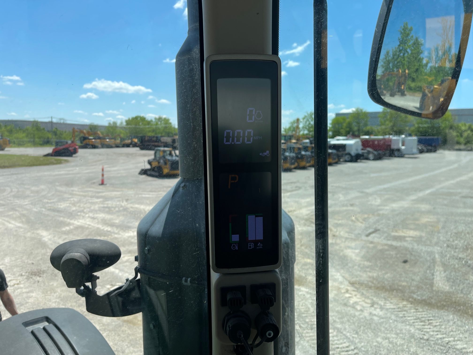 2019 JOHN DEERE 8320R Photo 7 Thumbnail