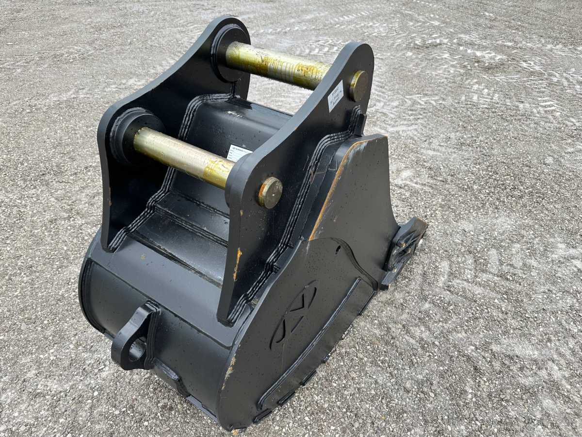 36" BUCKET FOR SY385C Photo 1