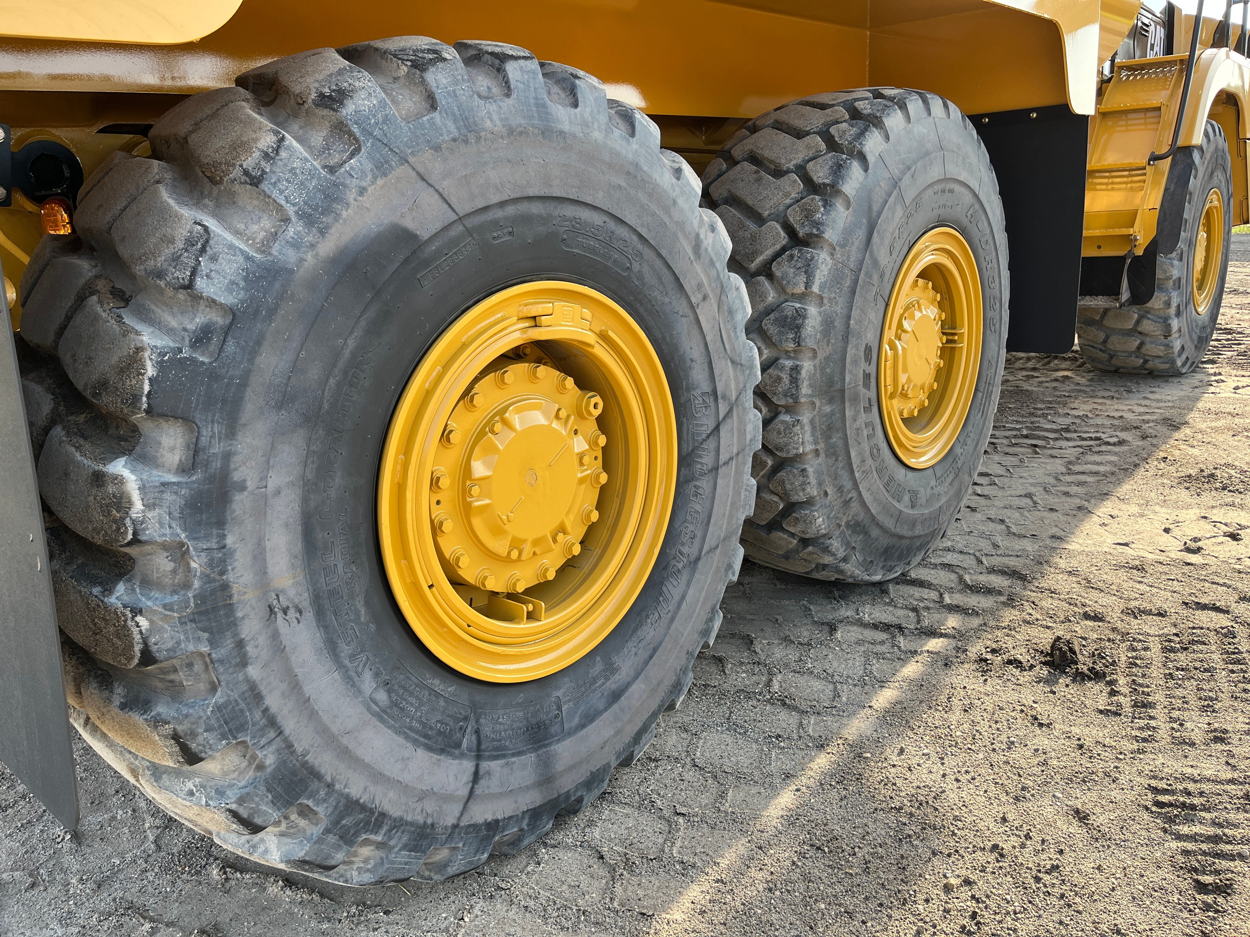 2019 CAT 730 Photo 16 Thumbnail