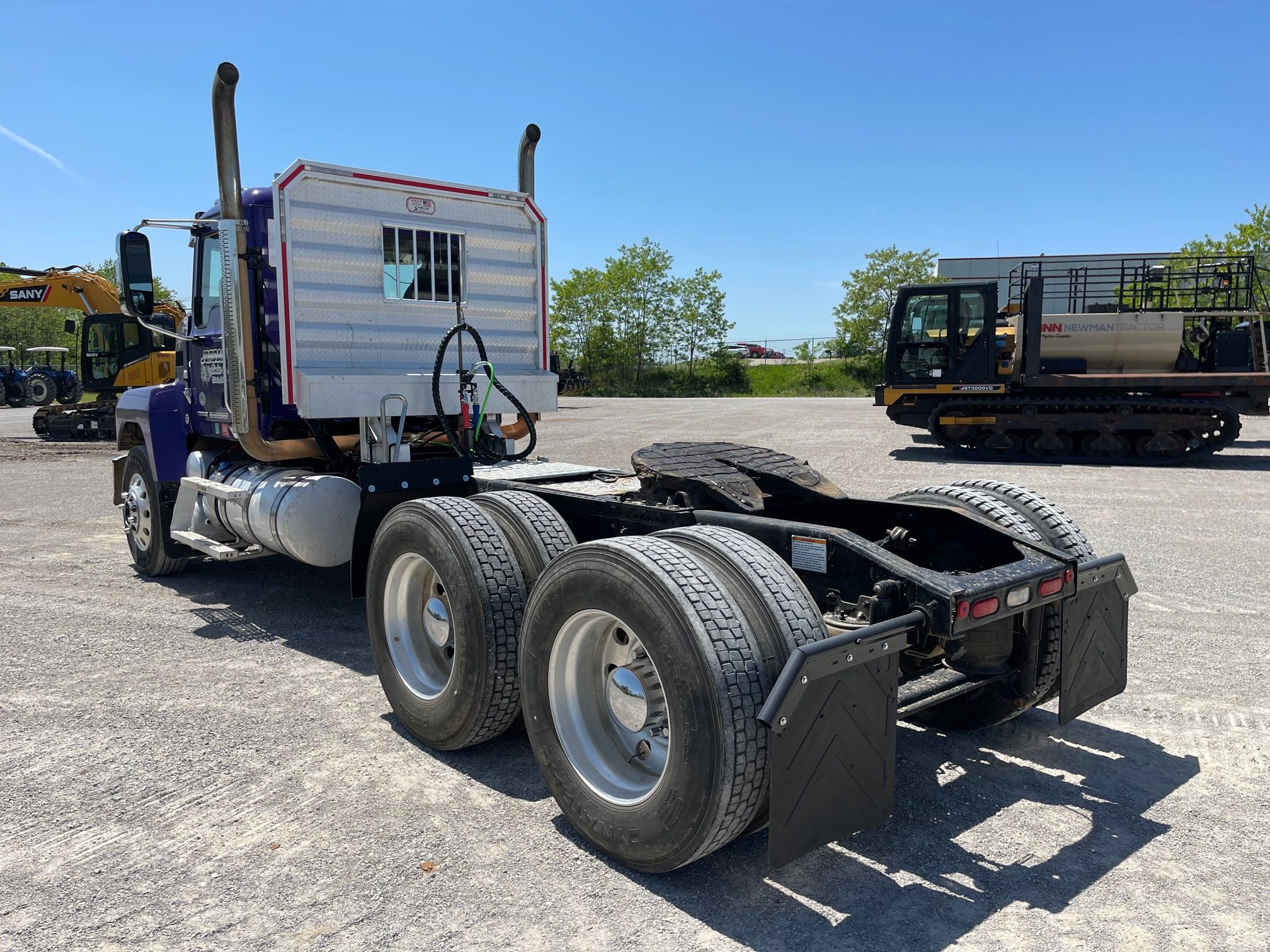 2021 MACK PI64T Photo 2 Thumbnail