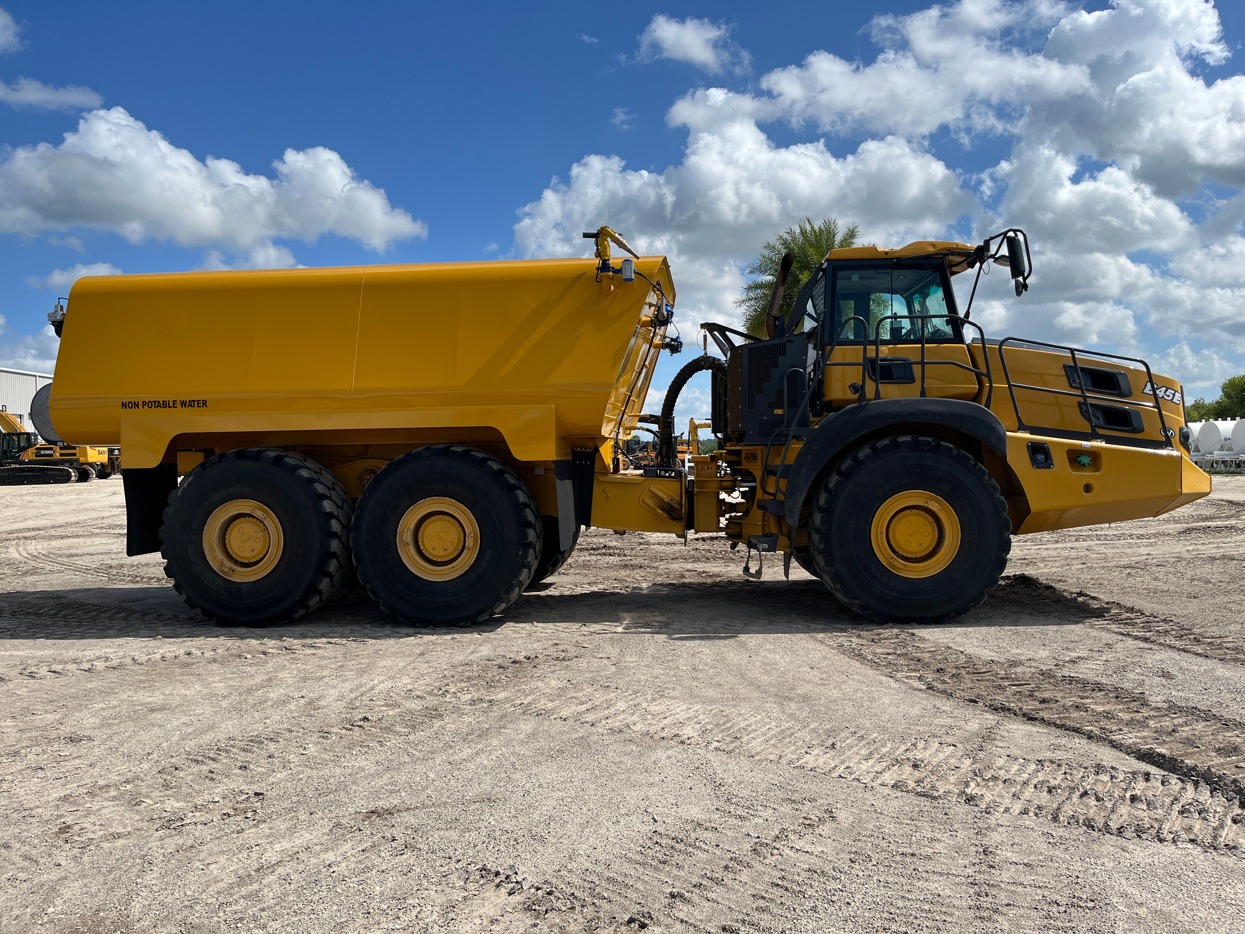 2021 BELL B45E Photo 5 Thumbnail