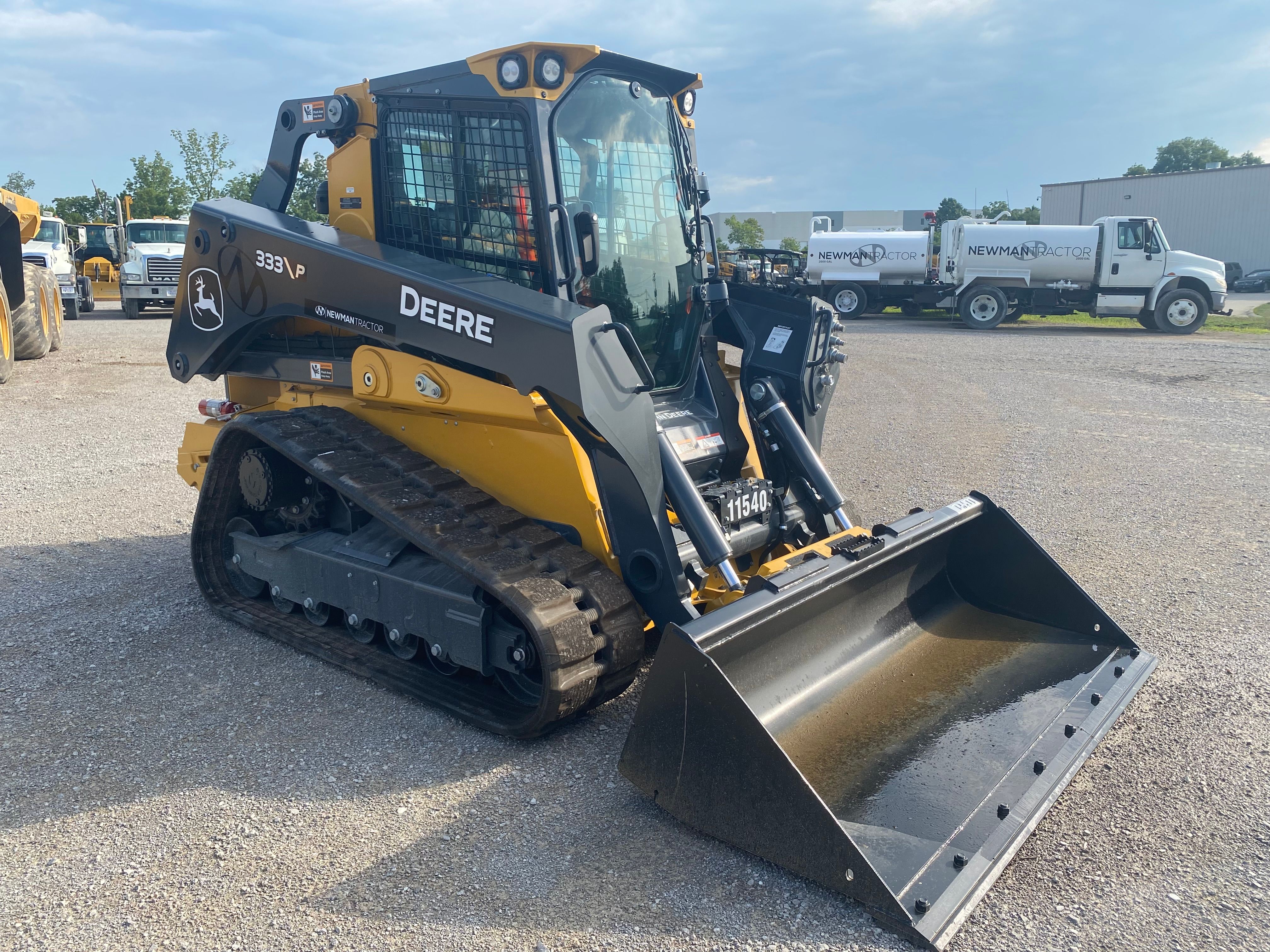 2024 JOHN DEERE 333P Photo 6 Thumbnail