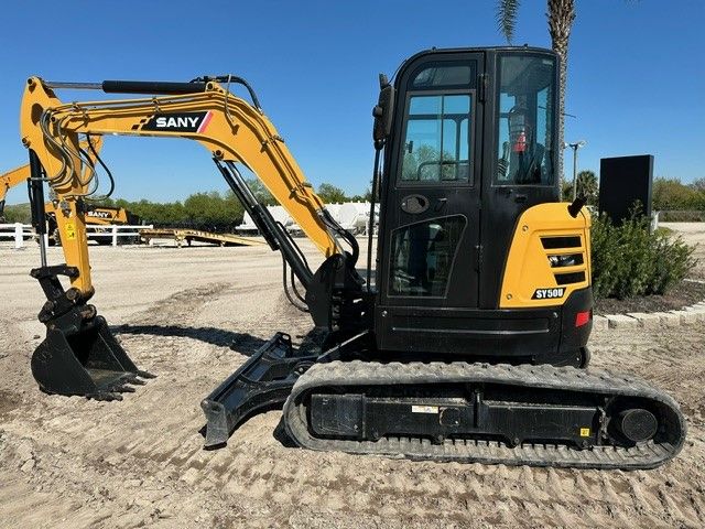 2022 SANY SY50U Photo 2 Thumbnail