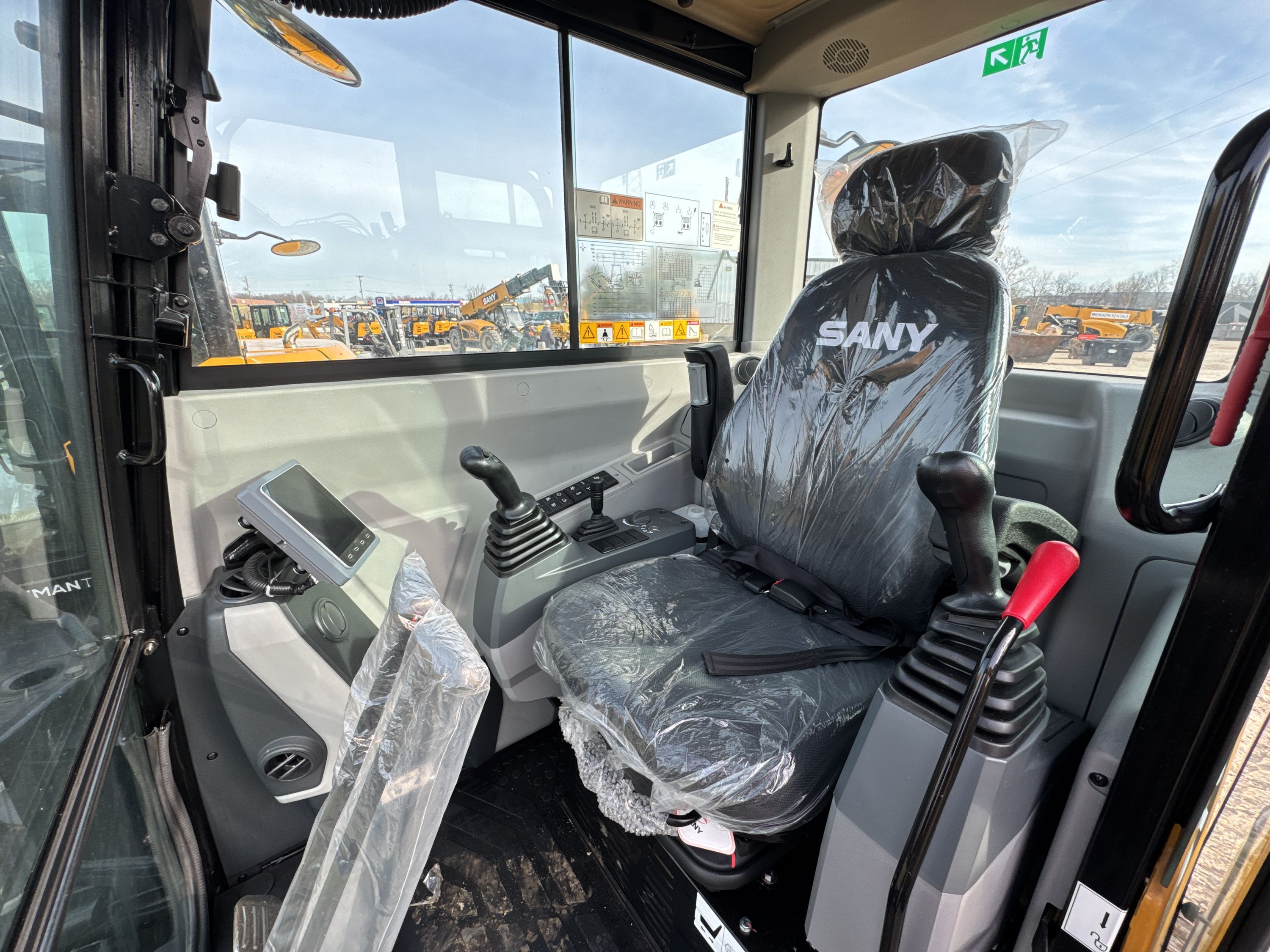 Equipment Photo - EQ14021 Thumbnail