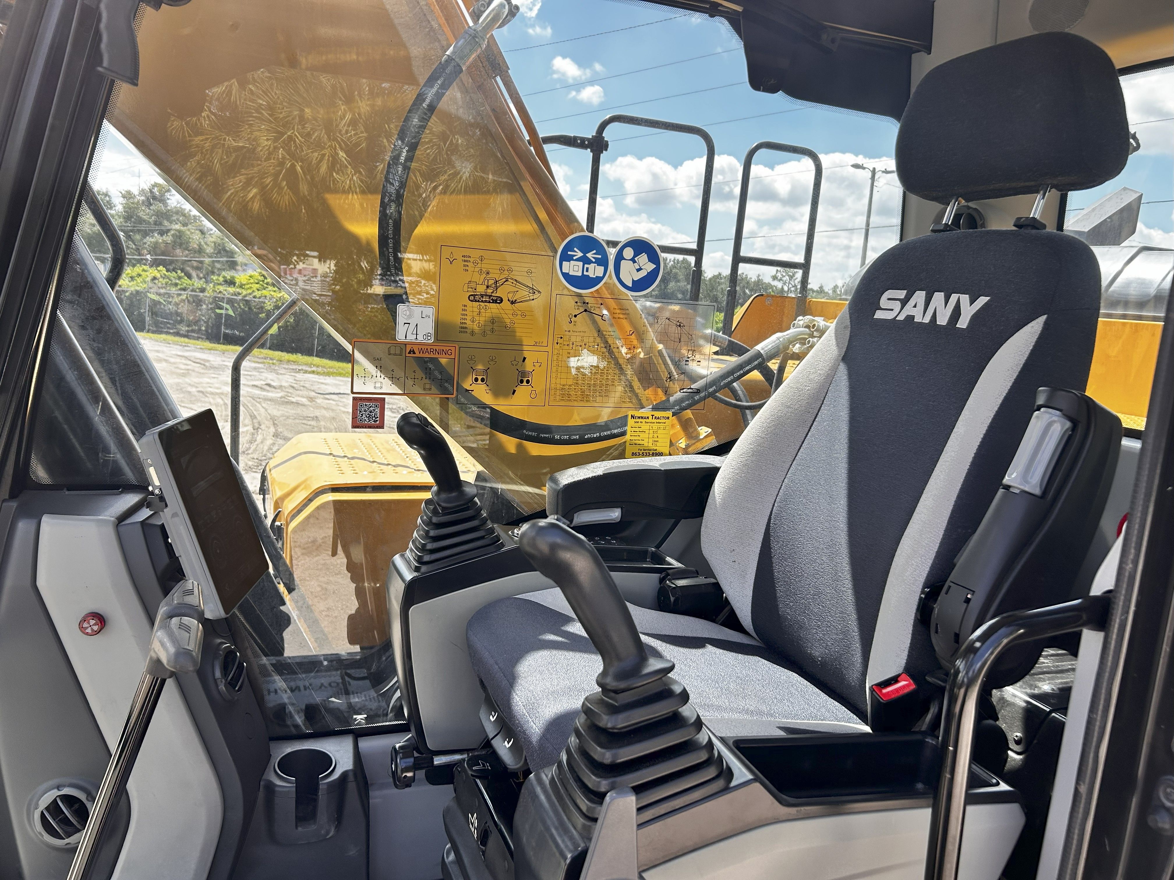 2023 SANY SY335C Photo 7 Thumbnail