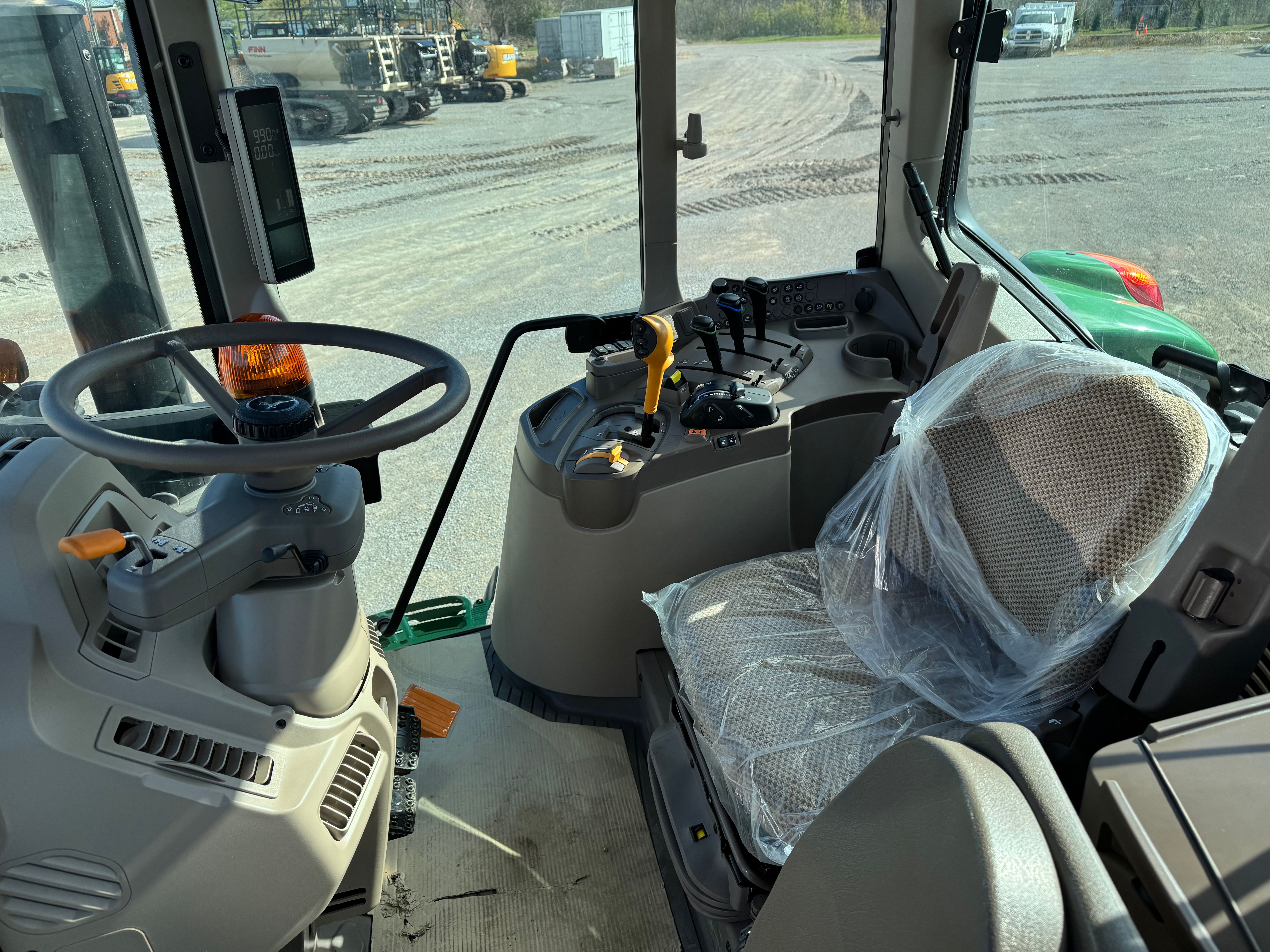 2024 JOHN DEERE 6155M Photo 2 Thumbnail