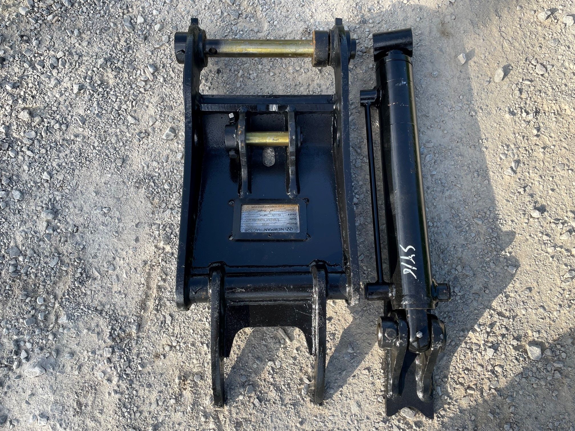 THUMB FOR SY16C(FOR USE W/QUICK COUPLER) Photo 3 Thumbnail