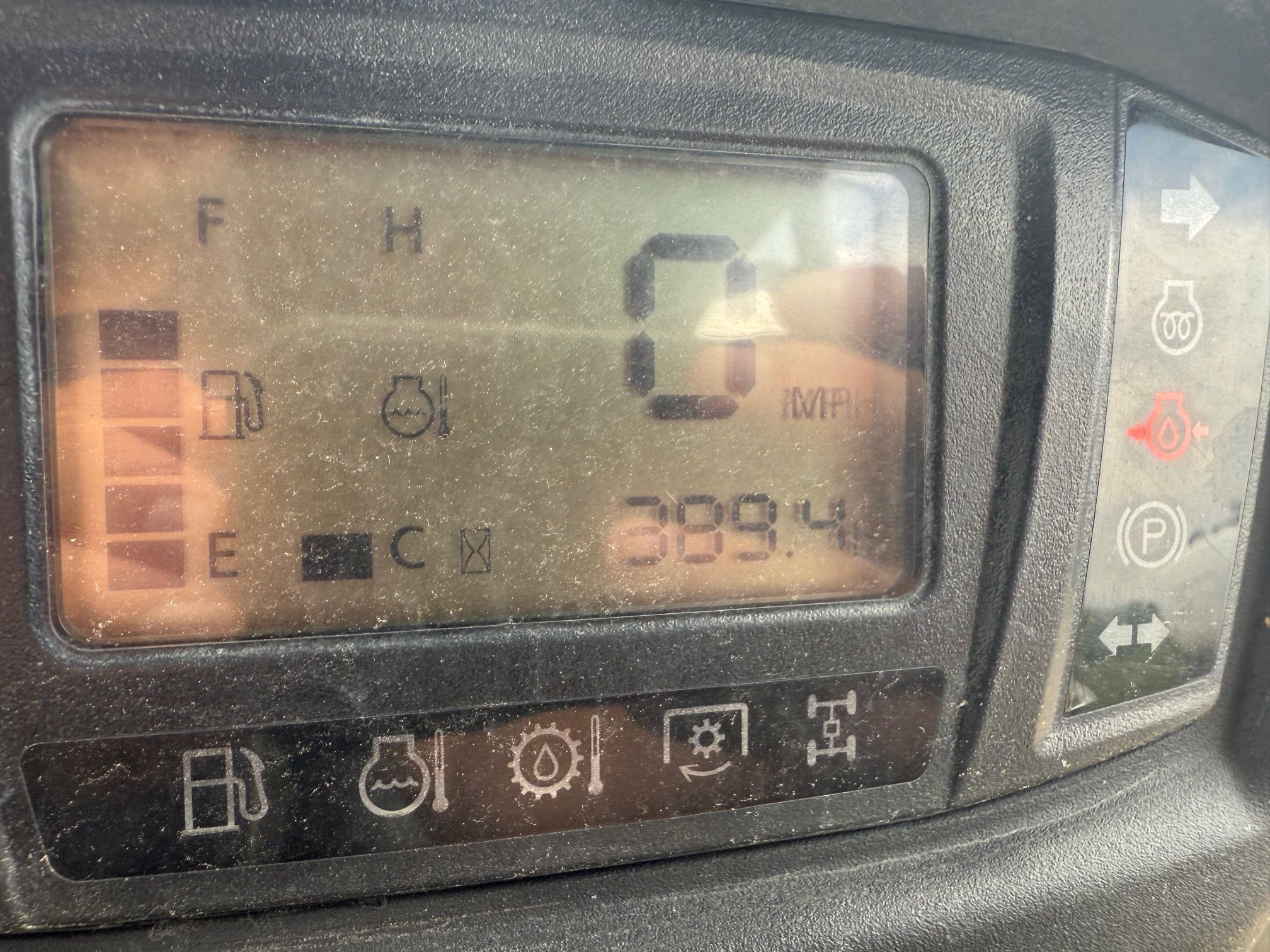 2023 KUBOTA RTV-X1140 Photo 9 Thumbnail