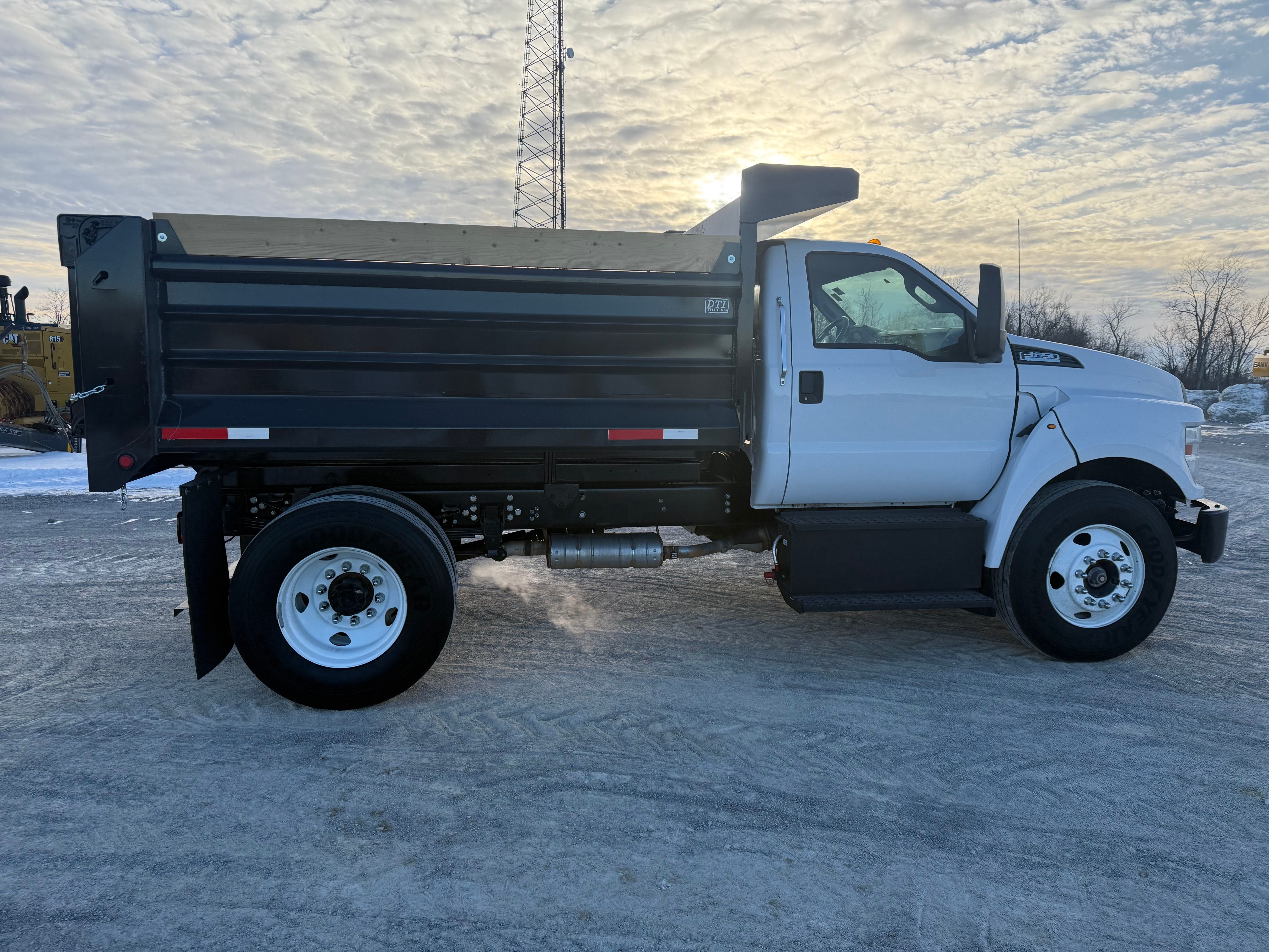 2022 FORD F650 S/A Photo 5 Thumbnail