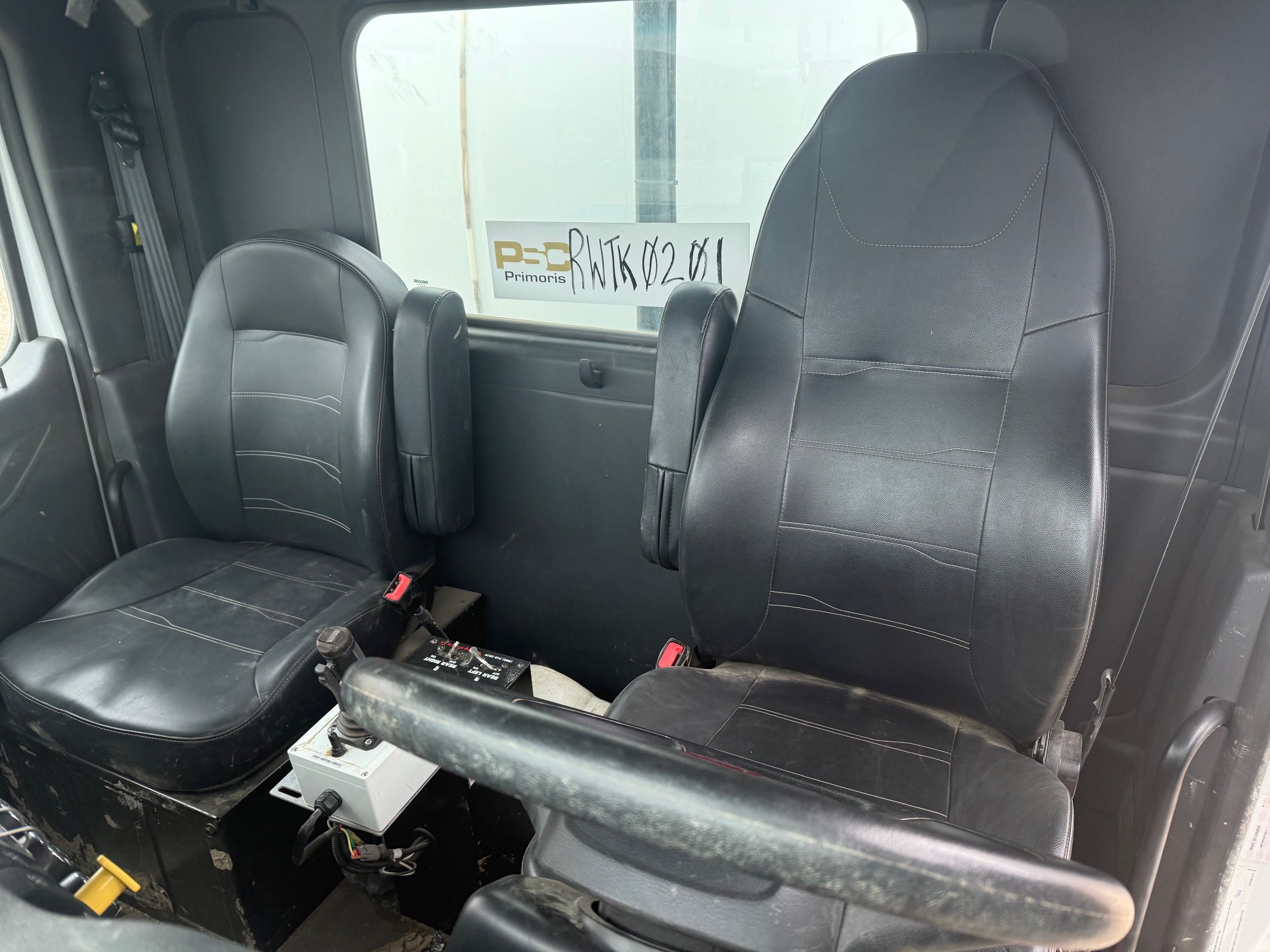 2024 PETERBILT 548 WATER Photo 8 Thumbnail