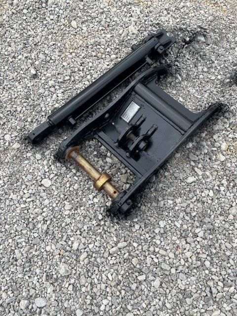 THS THUMB SHORT (NO QUICK COUPLER) FOR SY26U Photo 1 Thumbnail