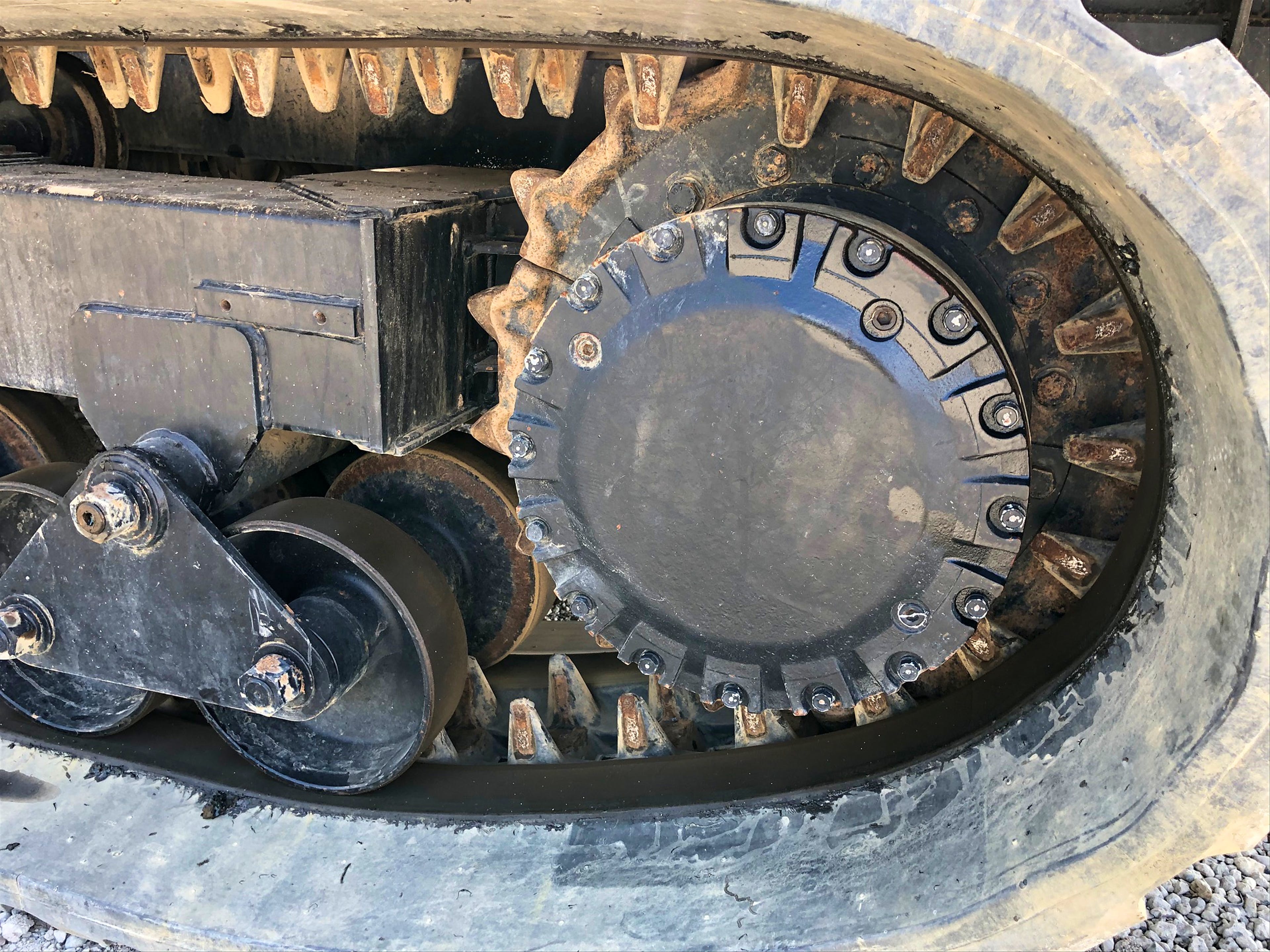 2014 MOROOKA MST 2200VD Photo 11 Thumbnail