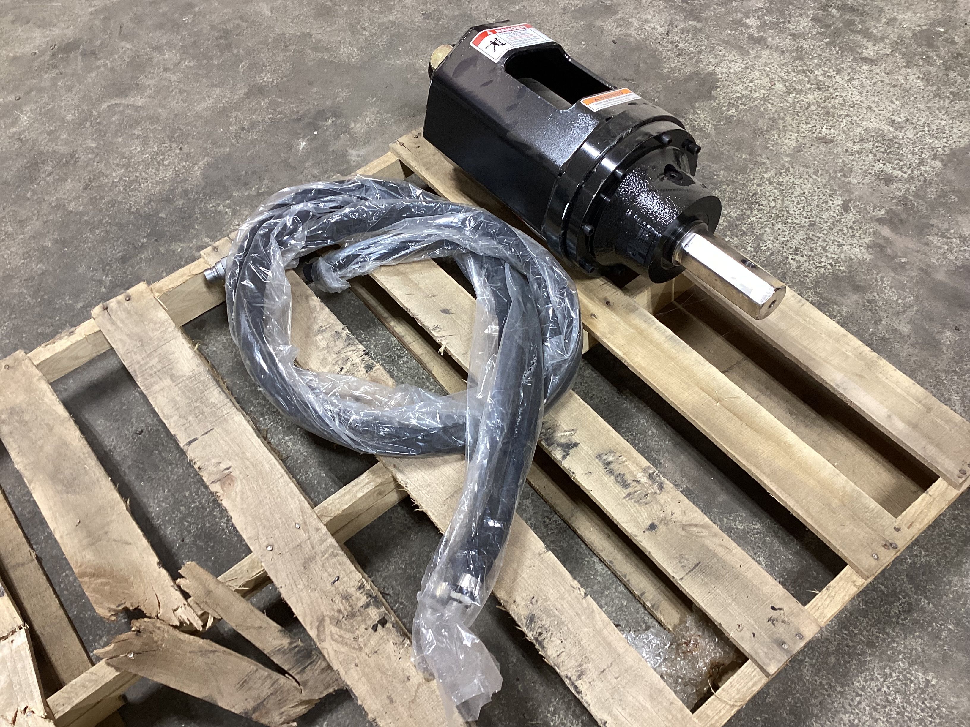 AUGER FOR SY35U WITH MOUNT Photo 3 Thumbnail