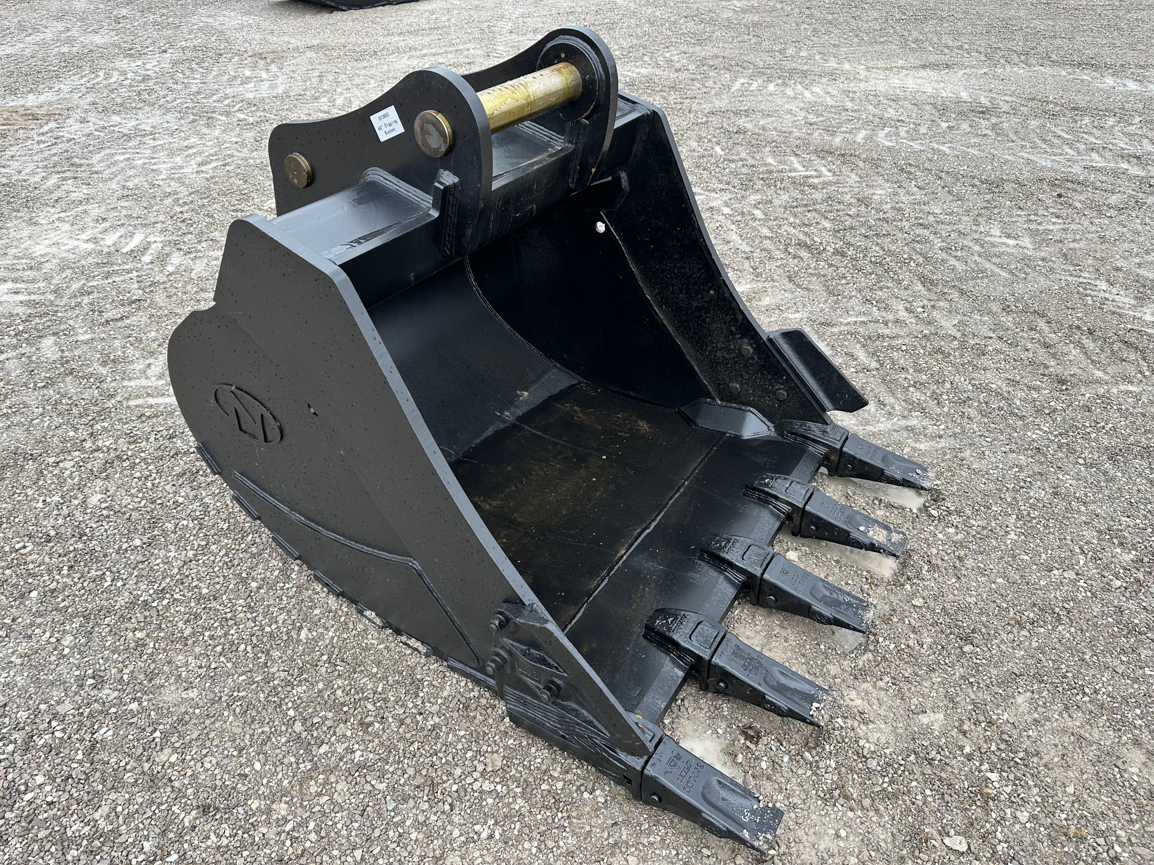 60" BUCKET FOR SY385C Photo 3 Thumbnail