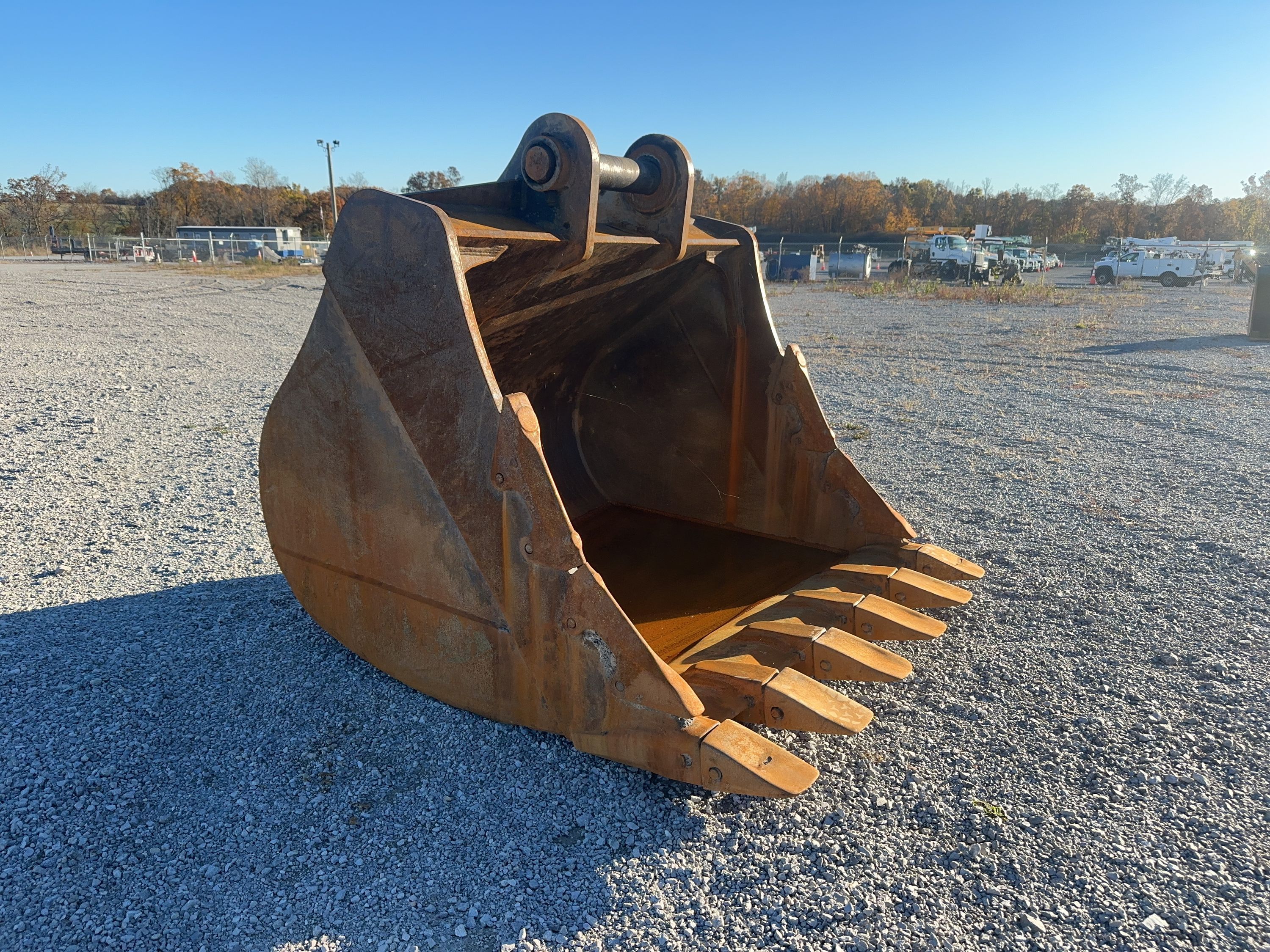 72" BUCKET FOR SY500H Photo 6 Thumbnail