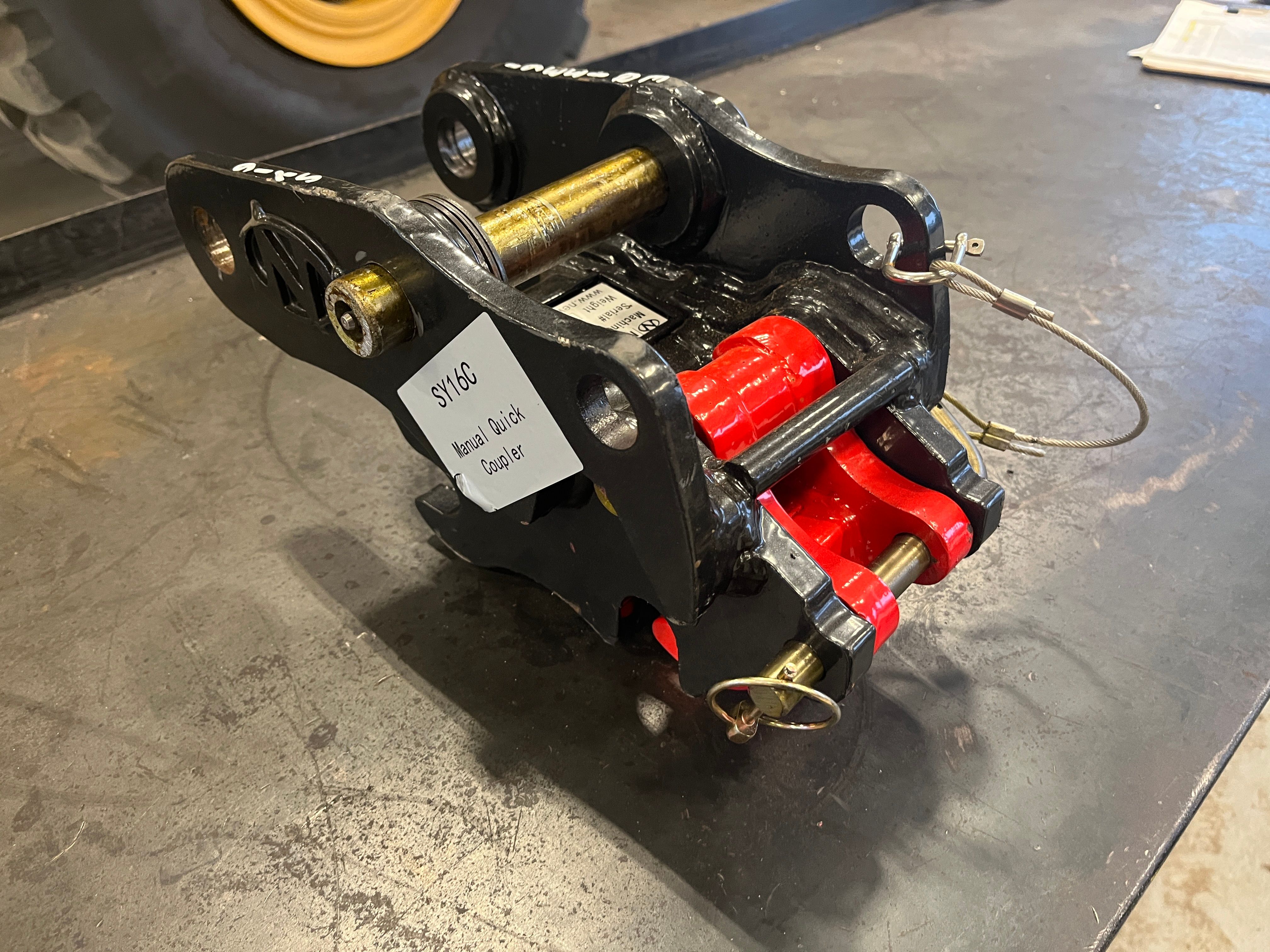 QCM MANUAL QUICK COUPLER FOR SY16C Photo 2 Thumbnail