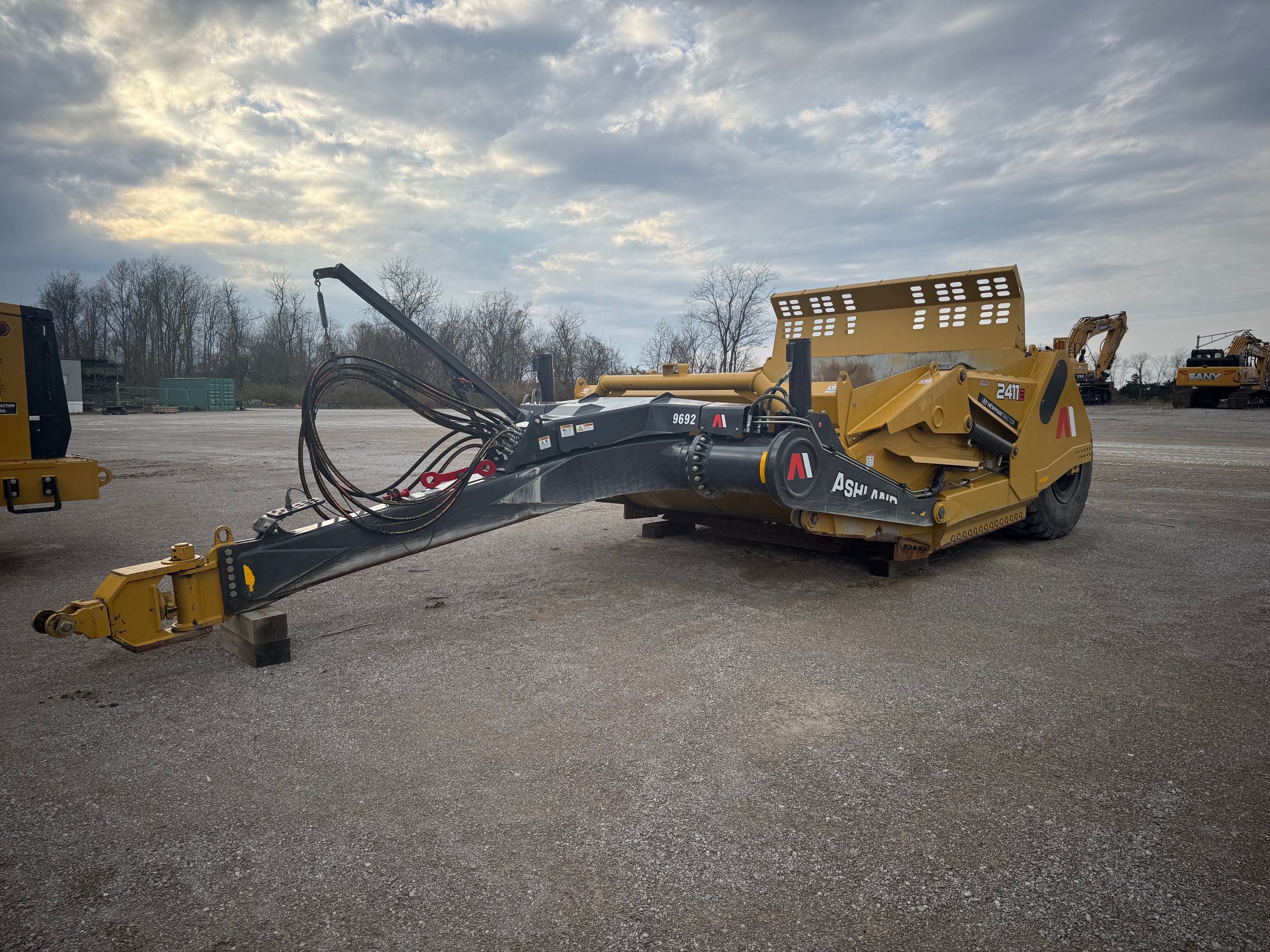 2022 ASHLAND 2411E PULL SCRAPER Photo 1 Thumbnail
