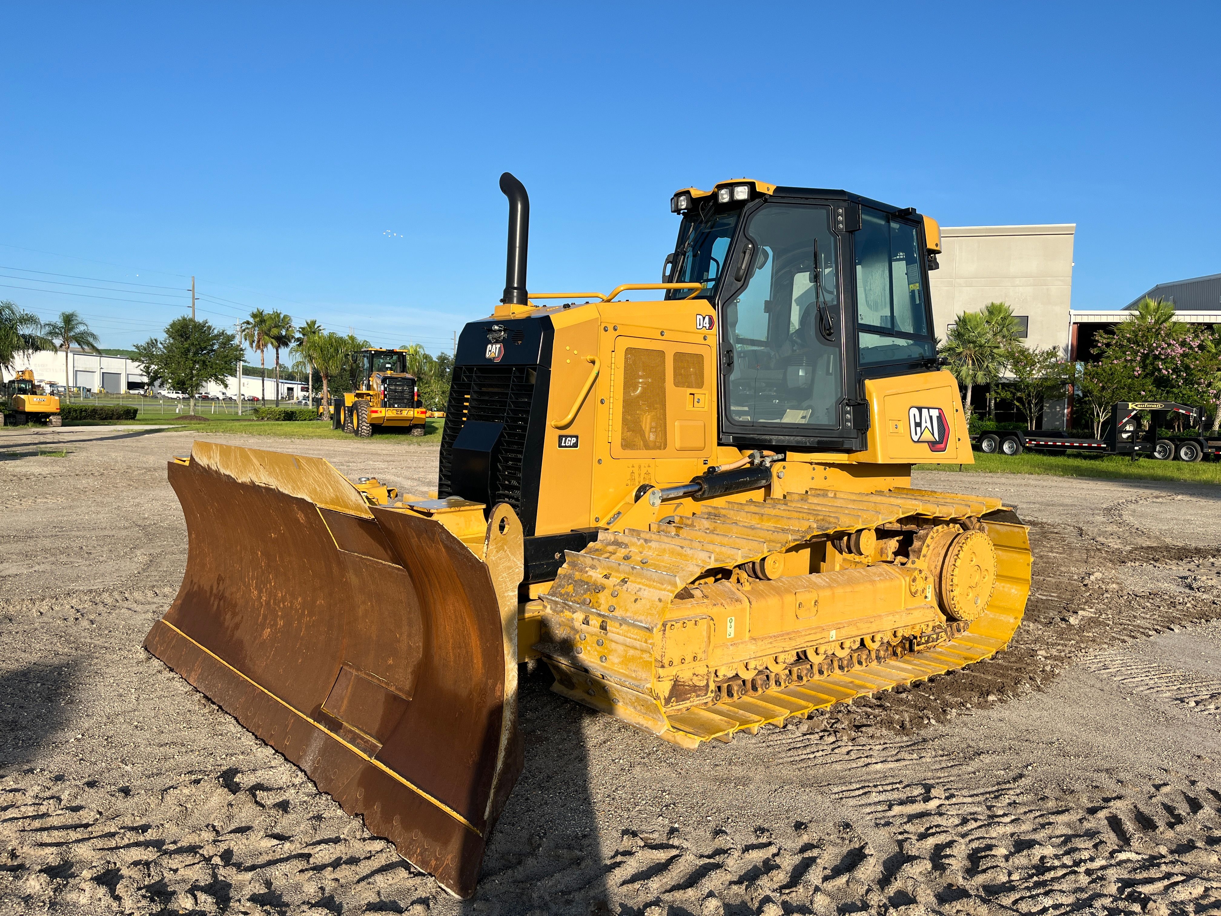 2021 CAT D4 LGP Photo 1 Thumbnail