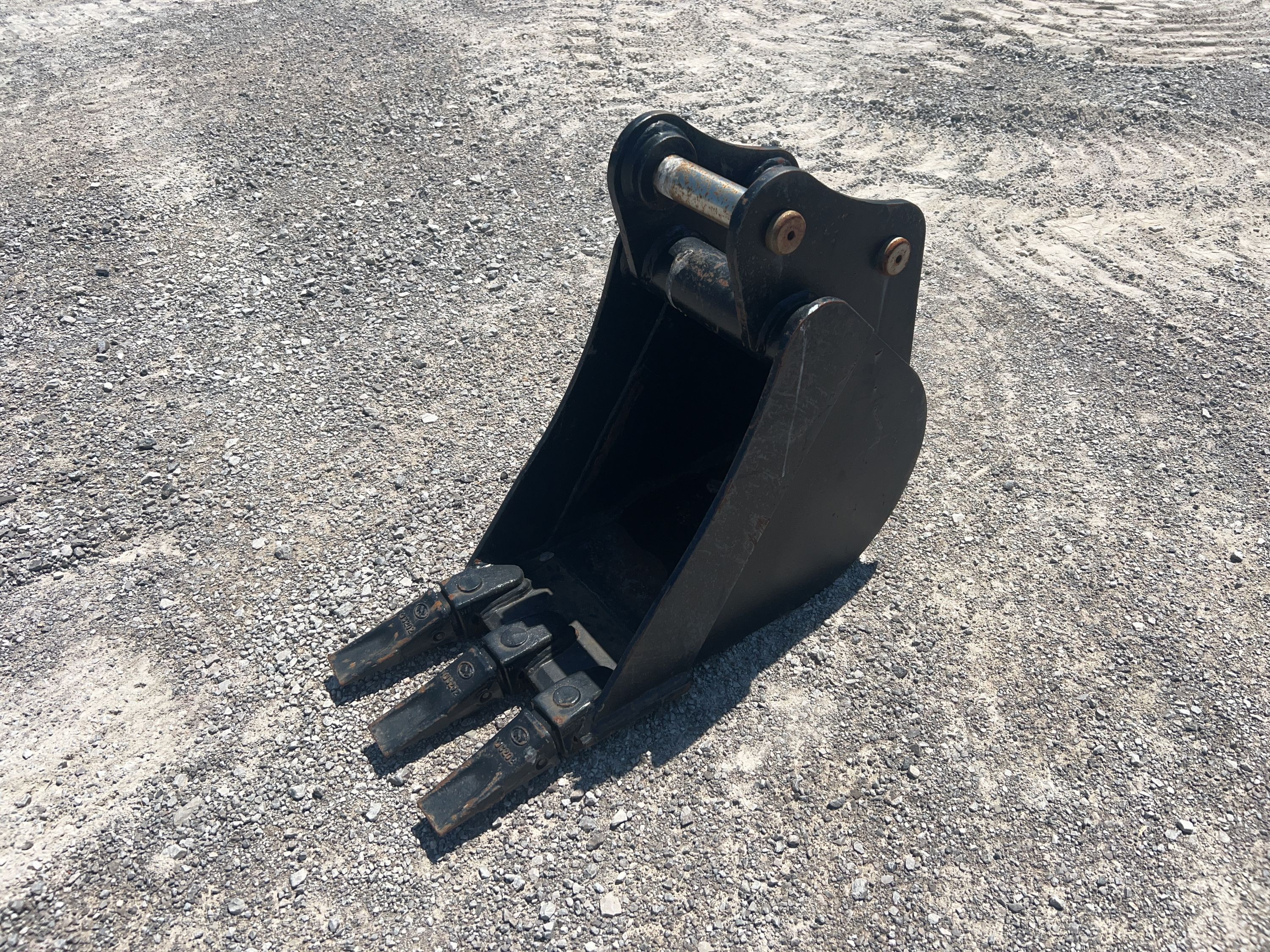 Equipment Photo - EQ3027