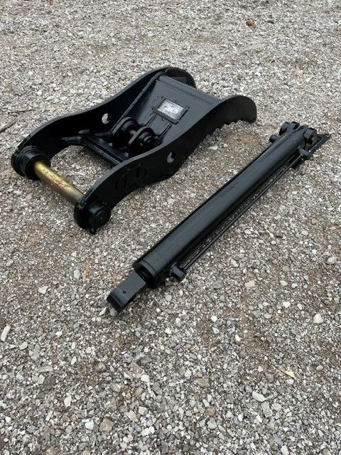 THUMB FOR SY50U (NO QUICK COUPLER) Photo 3 Thumbnail