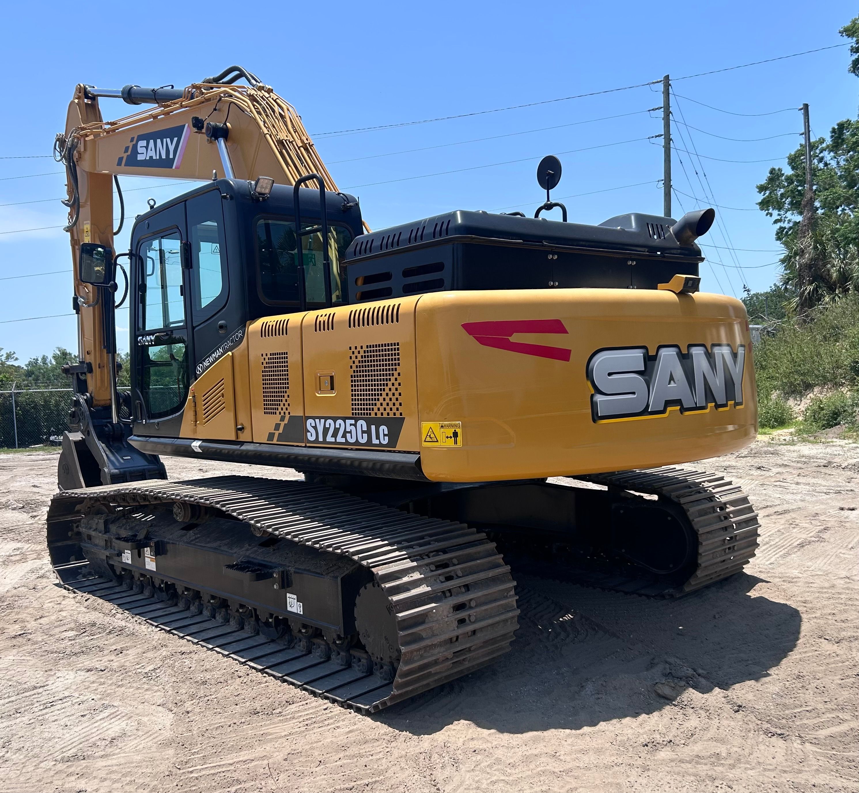 2022 SANY SY225C Photo 3 Thumbnail