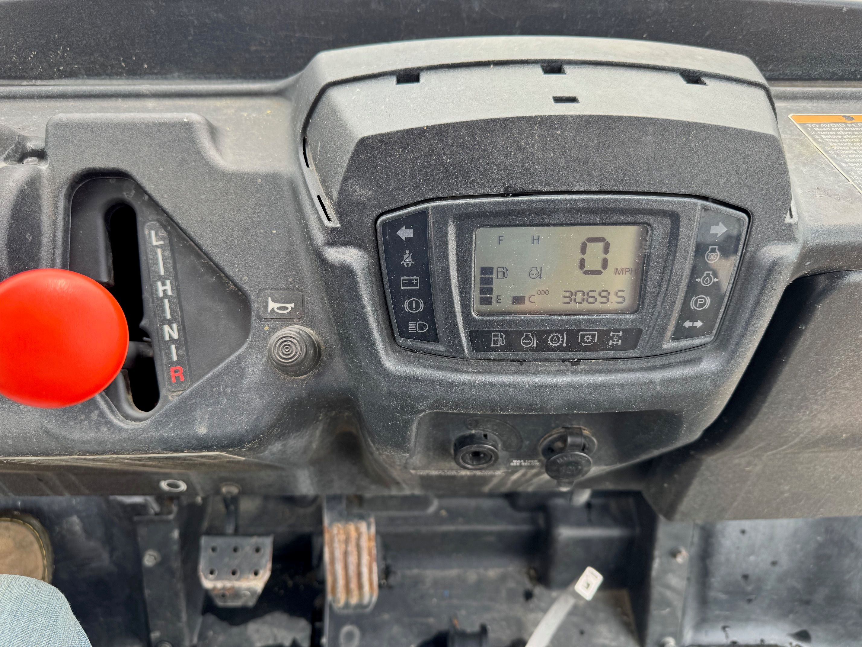 2023 KUBOTA RTV-X1140 Photo 6 Thumbnail