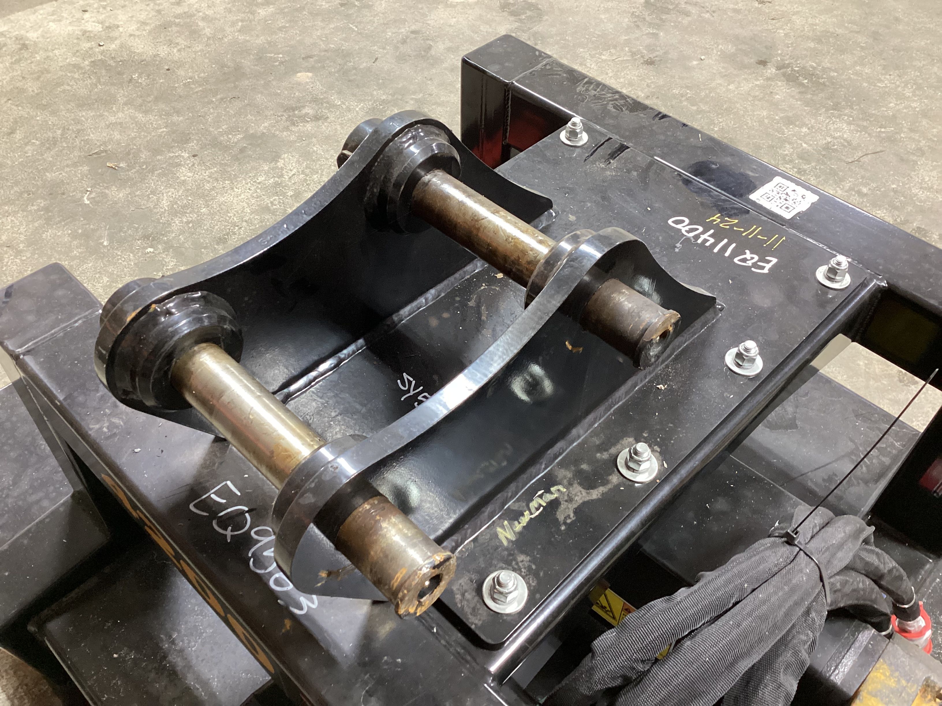 SY50U MOUNT BRACKET FOR 4200X Photo 3 Thumbnail