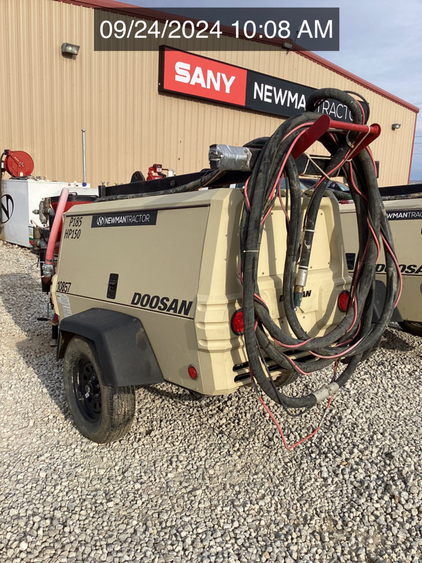 2023 DOOSAN P185 Photo 5 Thumbnail