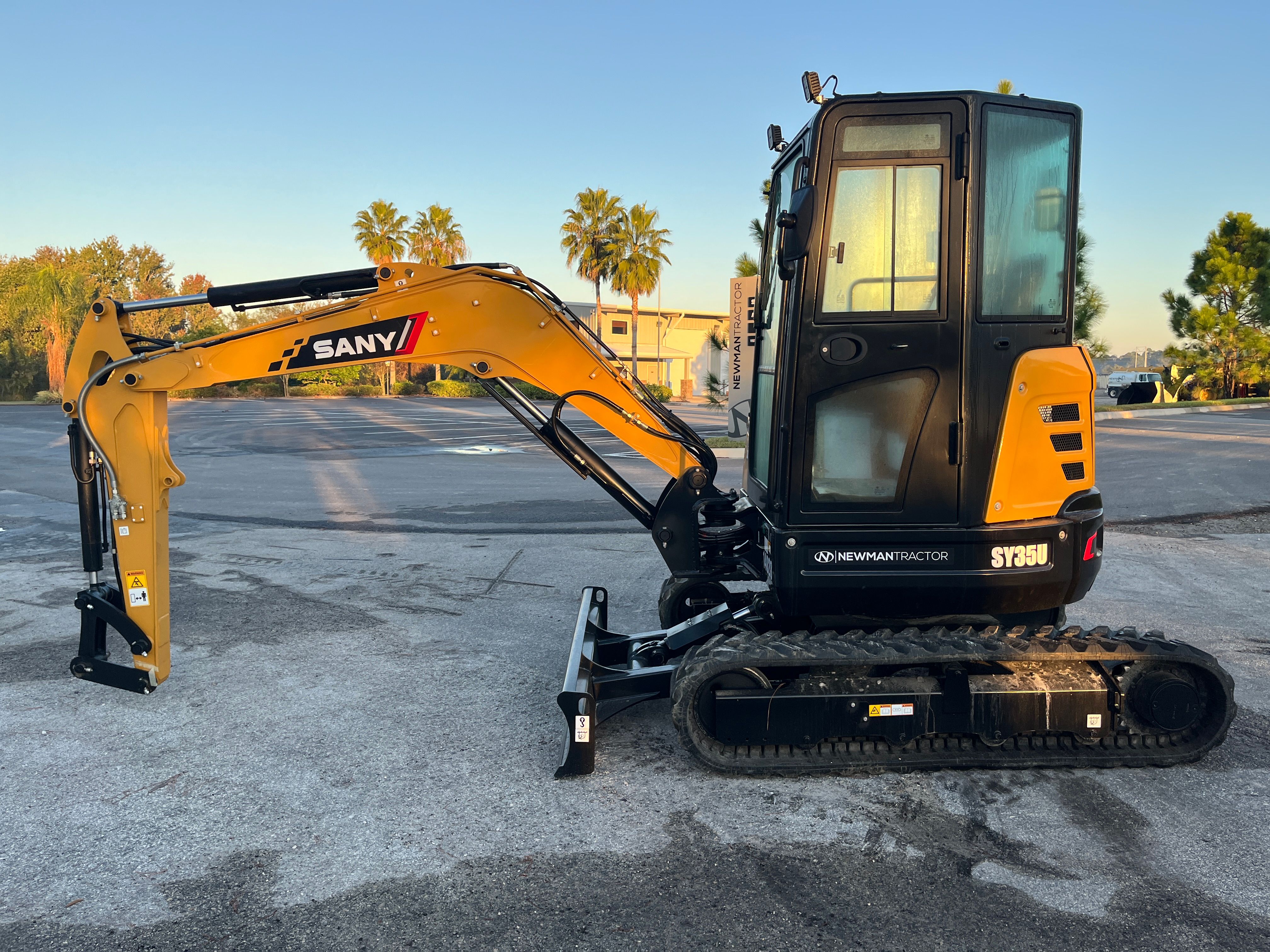 2025 SANY SY35U-CAB Photo 2 Thumbnail