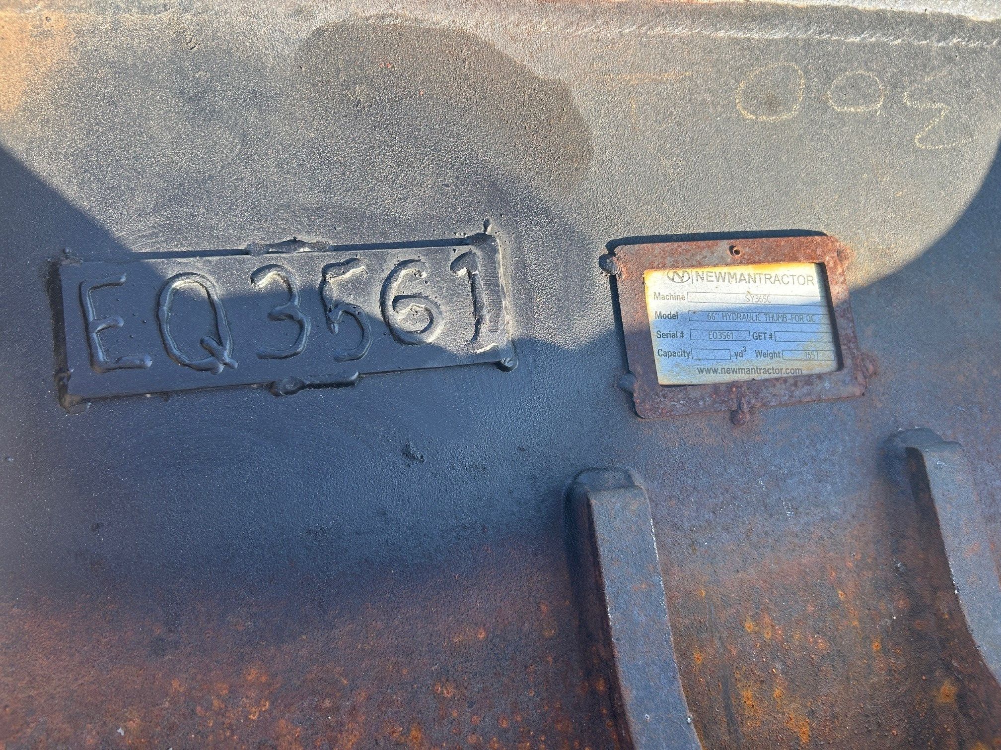 THUMB FOR SY365C (FOR USE W/ QUICK COUPLER) Photo 3 Thumbnail