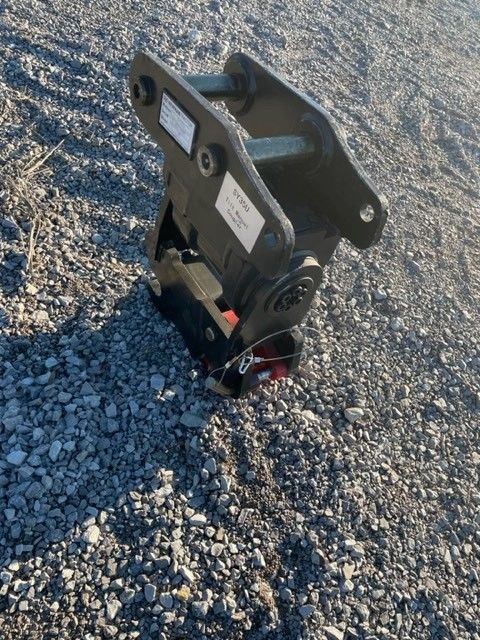 MANUAL TILT COUPLER FOR SY35U Photo 1 Thumbnail