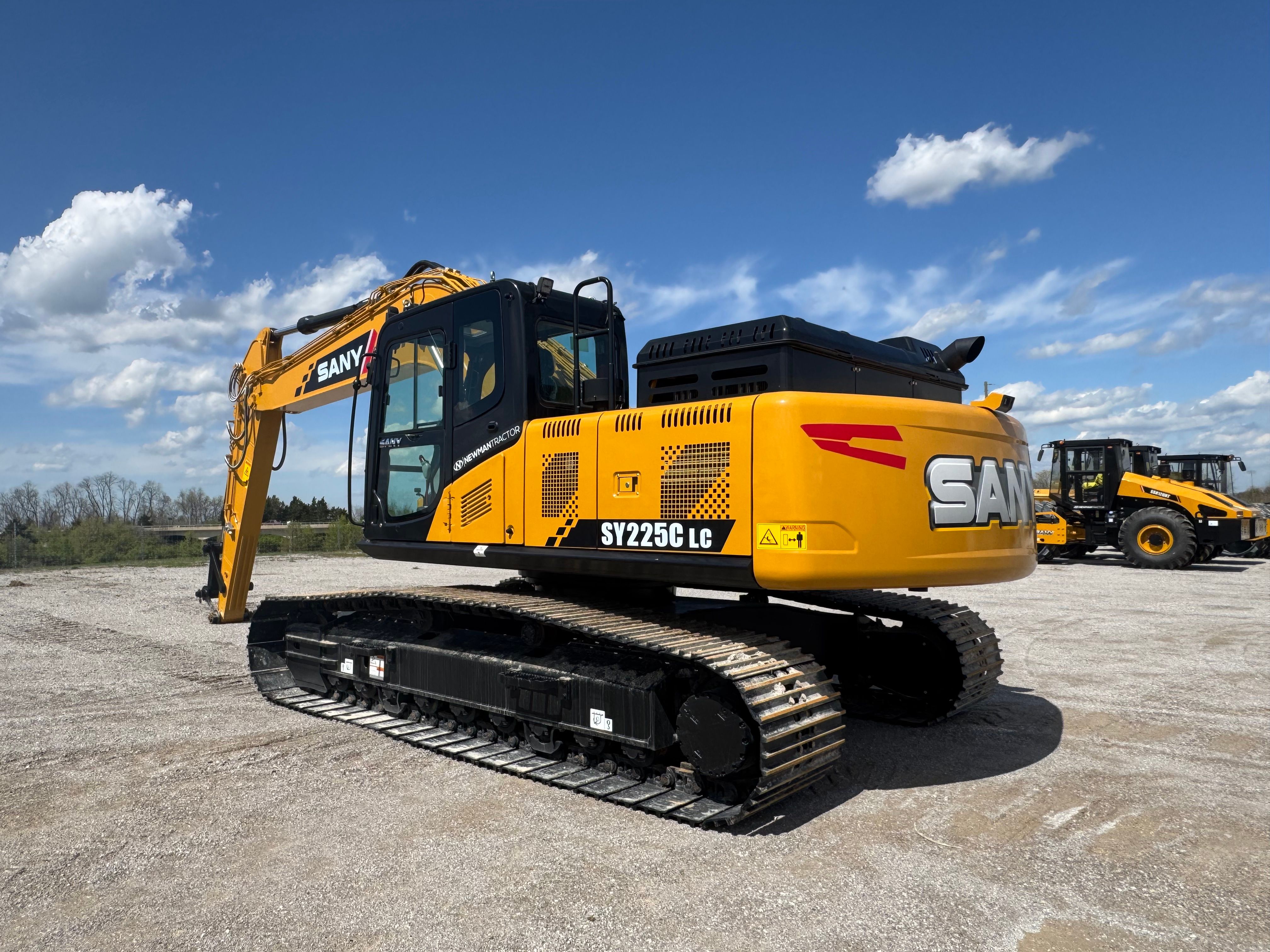 2025 SANY SY225C Photo 5 Thumbnail