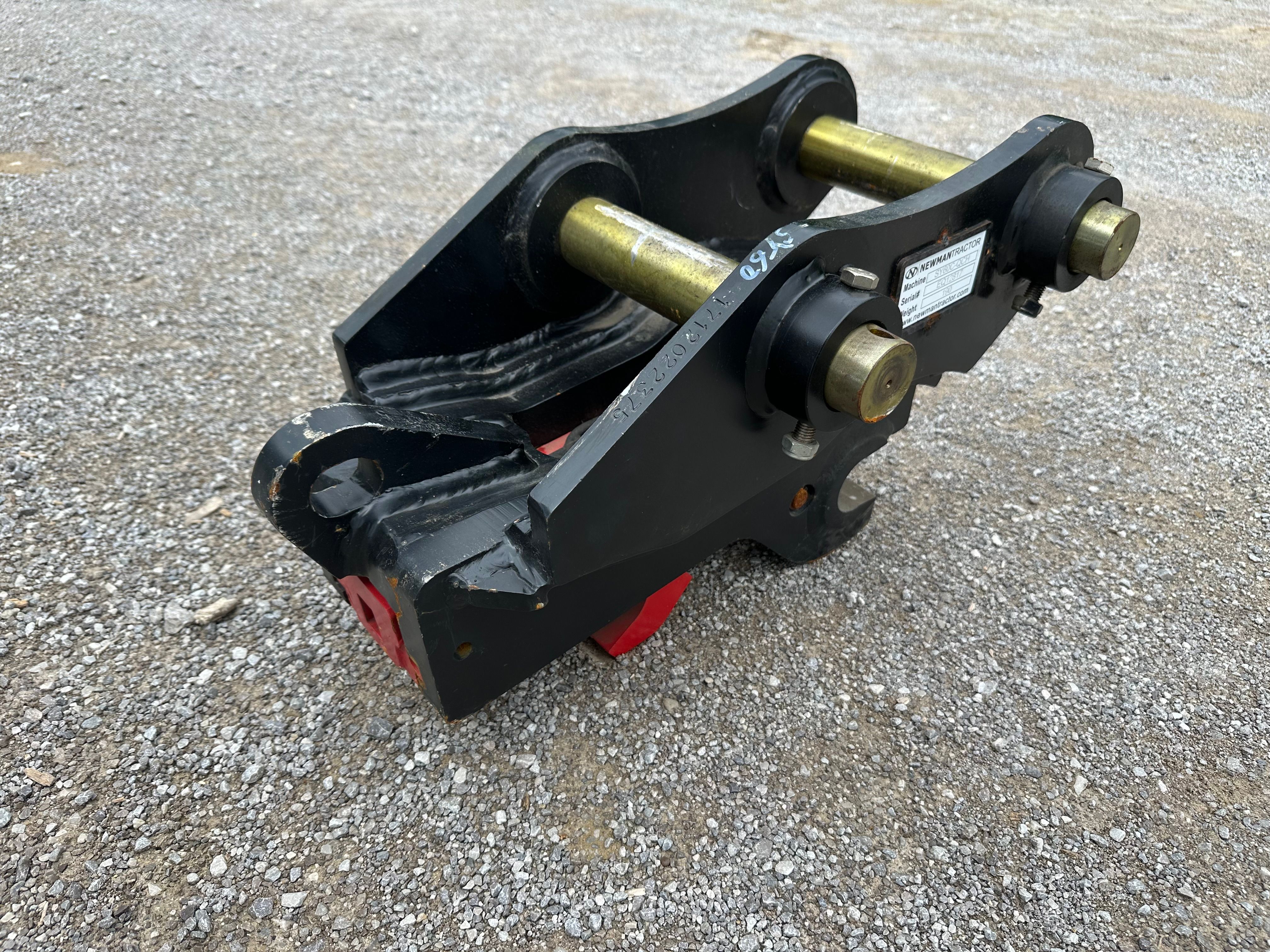 QCH HYDRAULIC QUICK COUPLER FOR SY60C Photo 3 Thumbnail