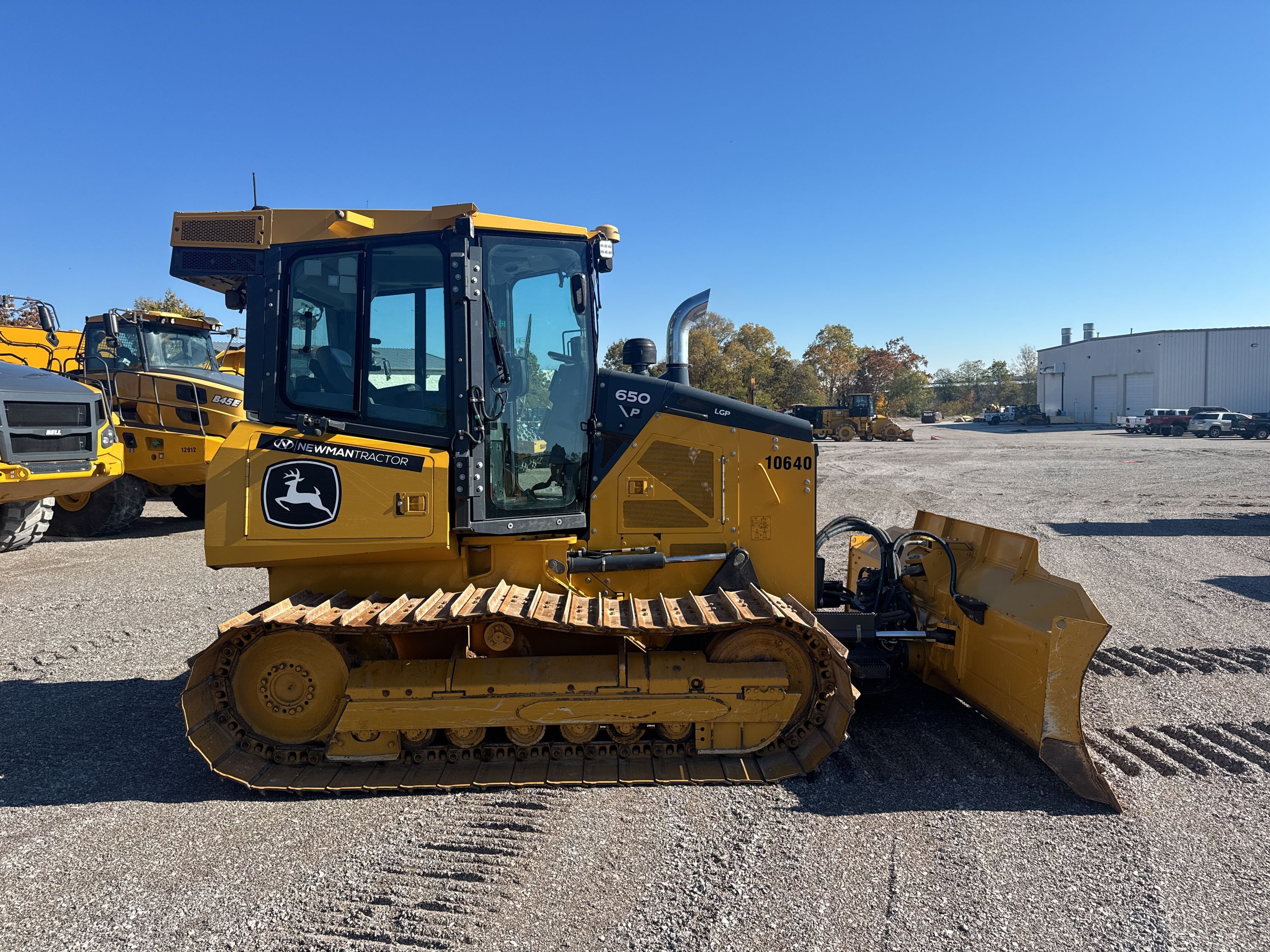 2023 JOHN DEERE 650 P-TIER Photo 6 Thumbnail
