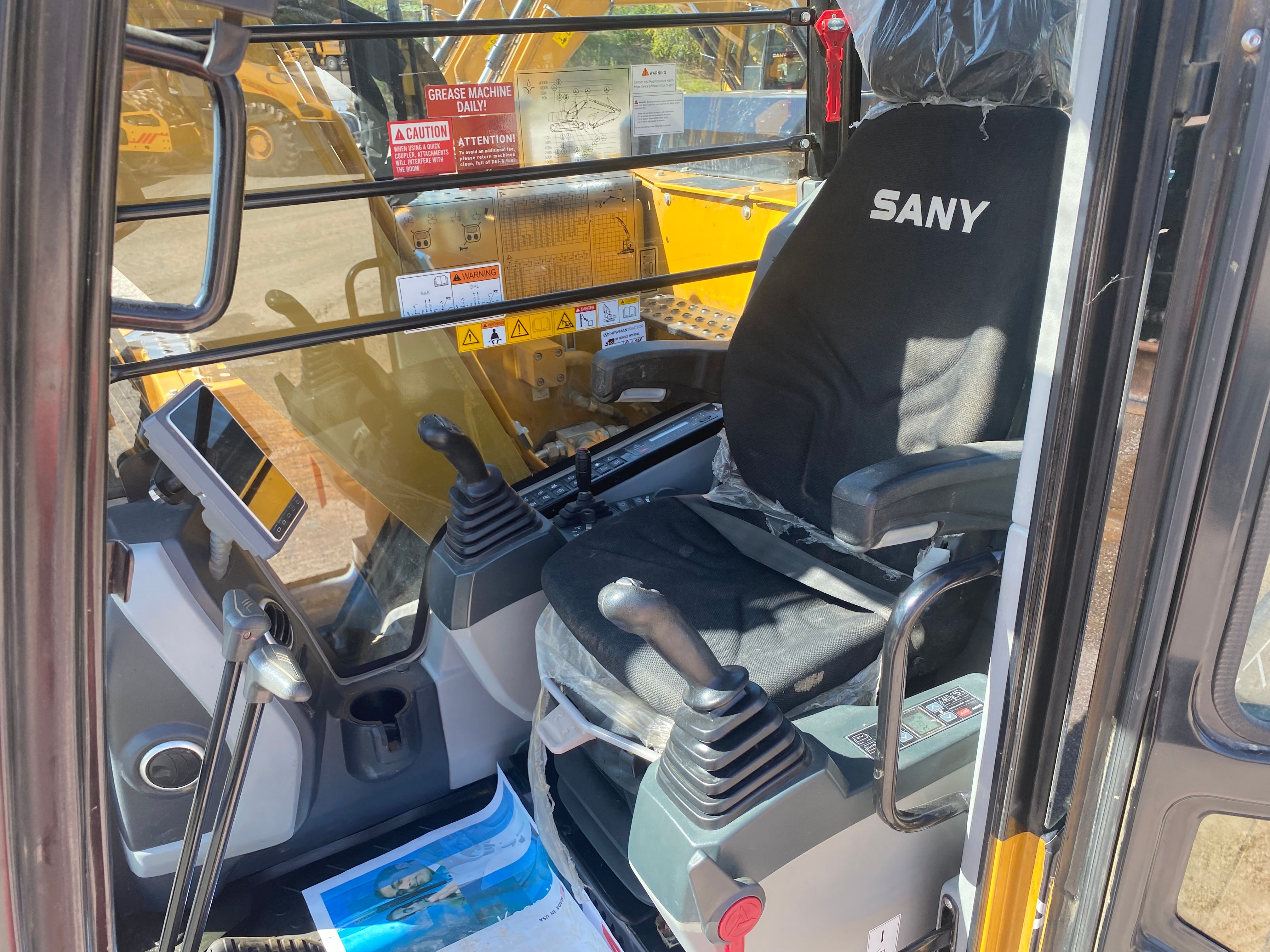 2023 SANY SY155U Photo 7 Thumbnail