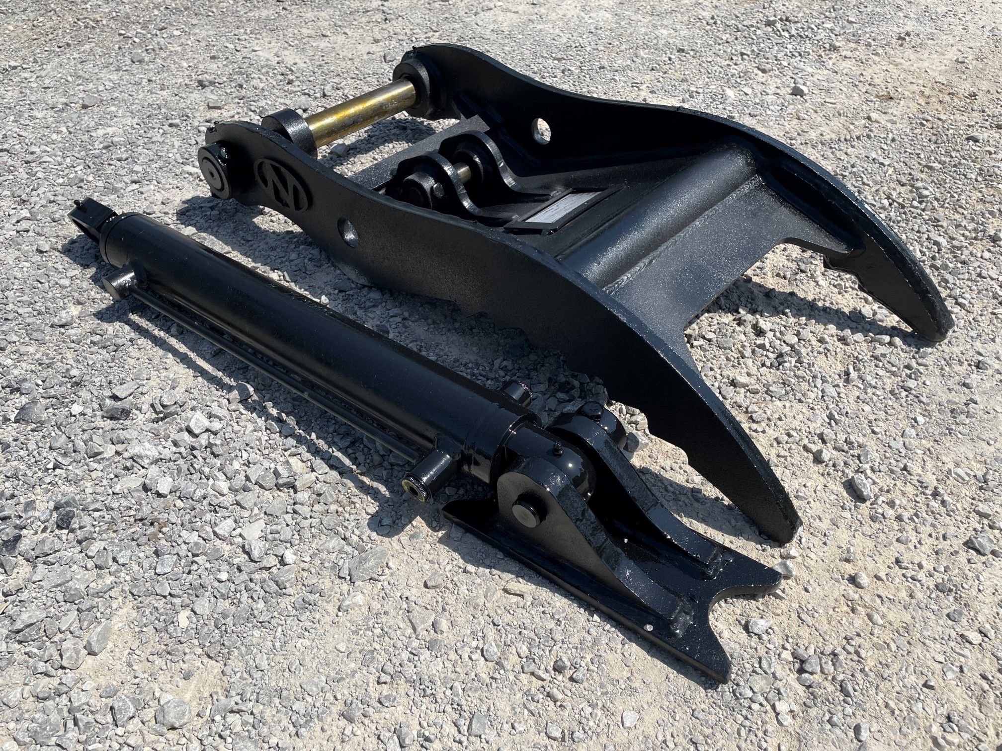 THUMB FOR SY26U (FOR USE W/ QUICK COUPLER) Photo 5 Thumbnail