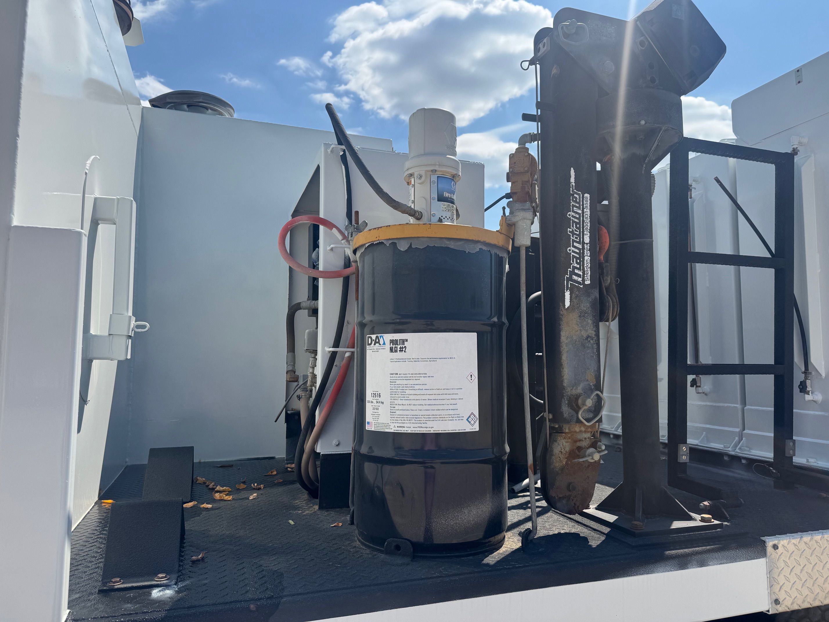 2007 STERLING LT8511 Photo 6 Thumbnail