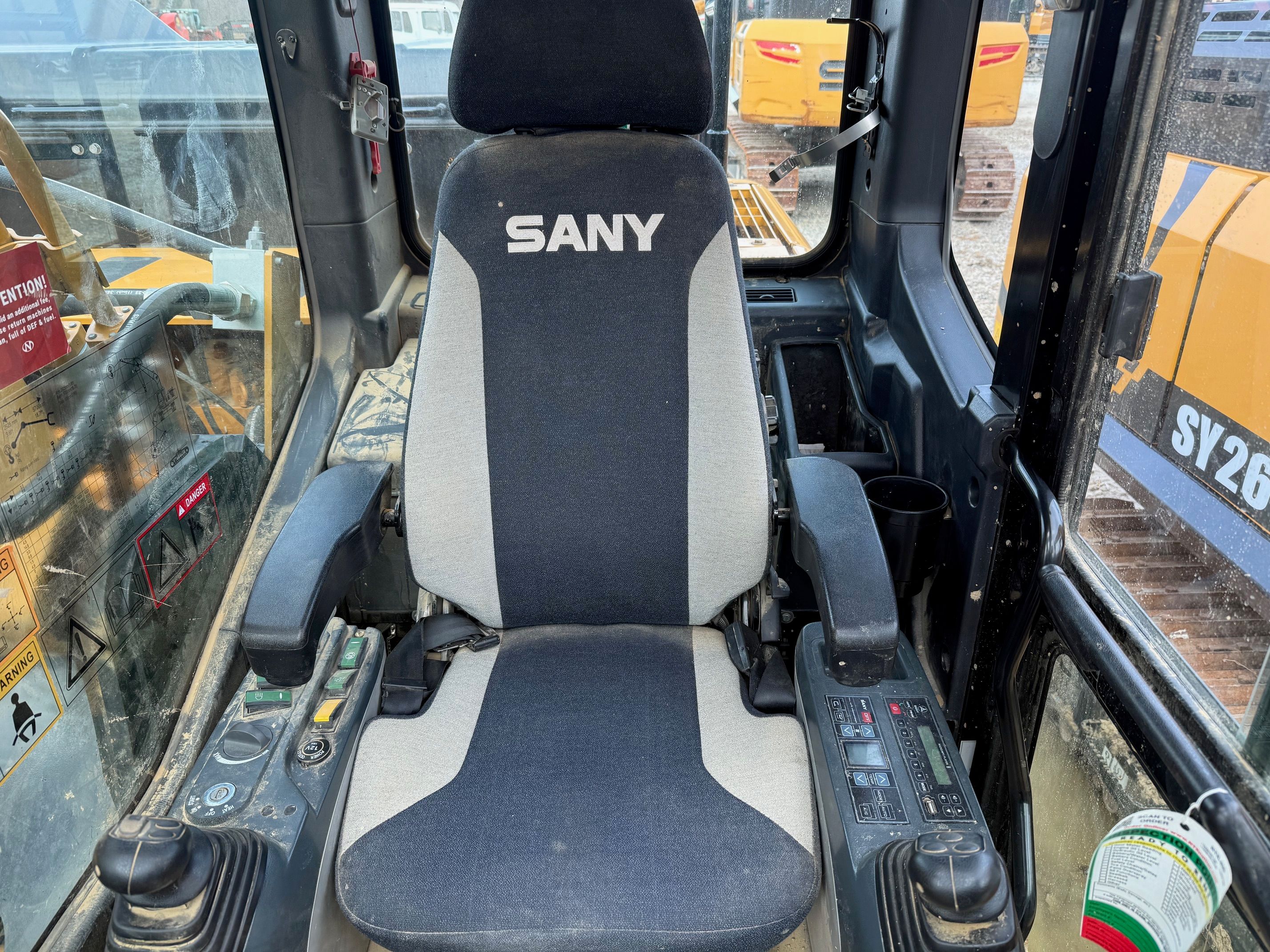 2023 SANY SY225C Photo 7 Thumbnail