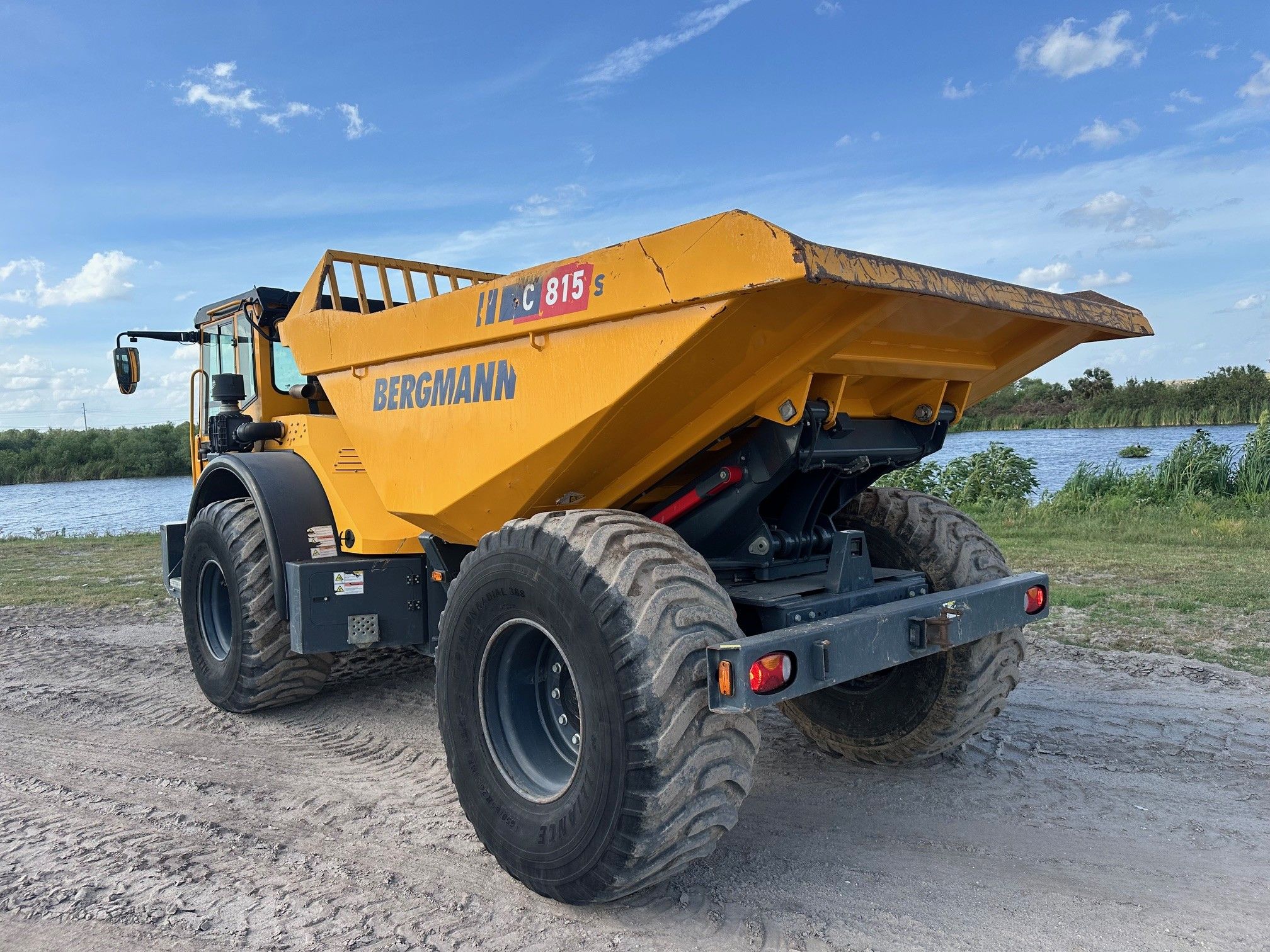 2021 BERGMANN C815S-R Photo 3 Thumbnail