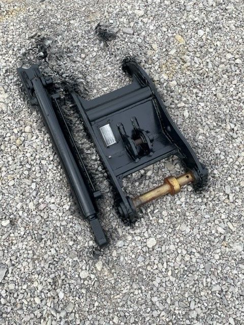 THS THUMB SHORT (NO QUICK COUPLER) FOR SY26U Photo 2 Thumbnail