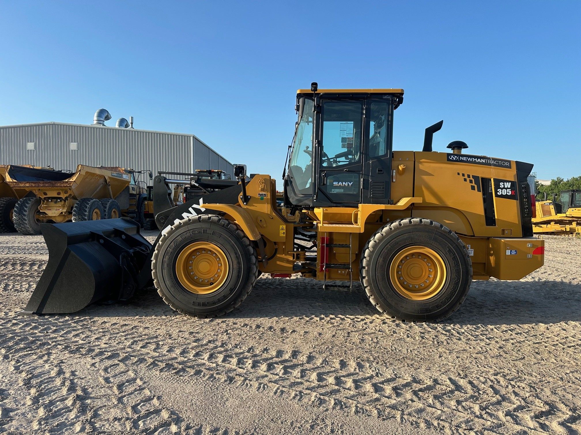 2025 SANY SW305K Photo 2 Thumbnail